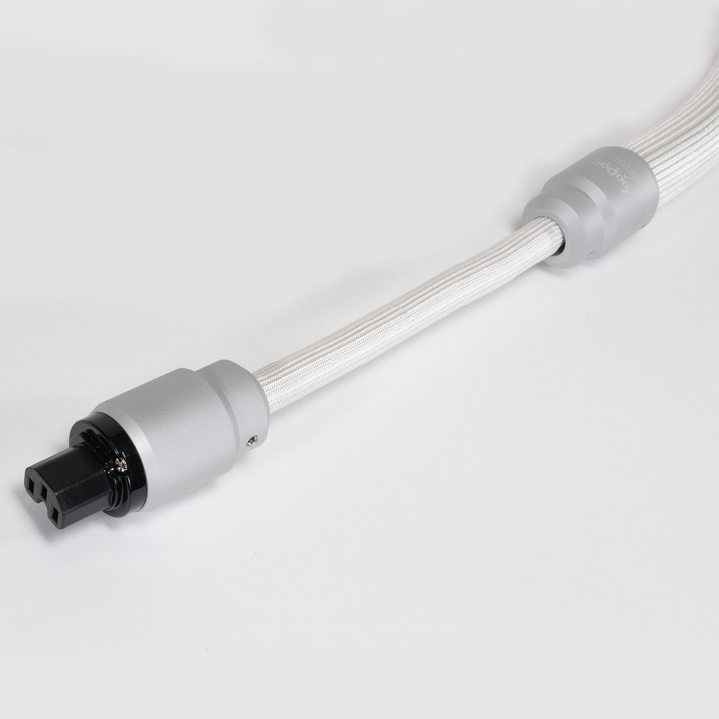 Voodoo Cable Air Phoenix AC Powercords