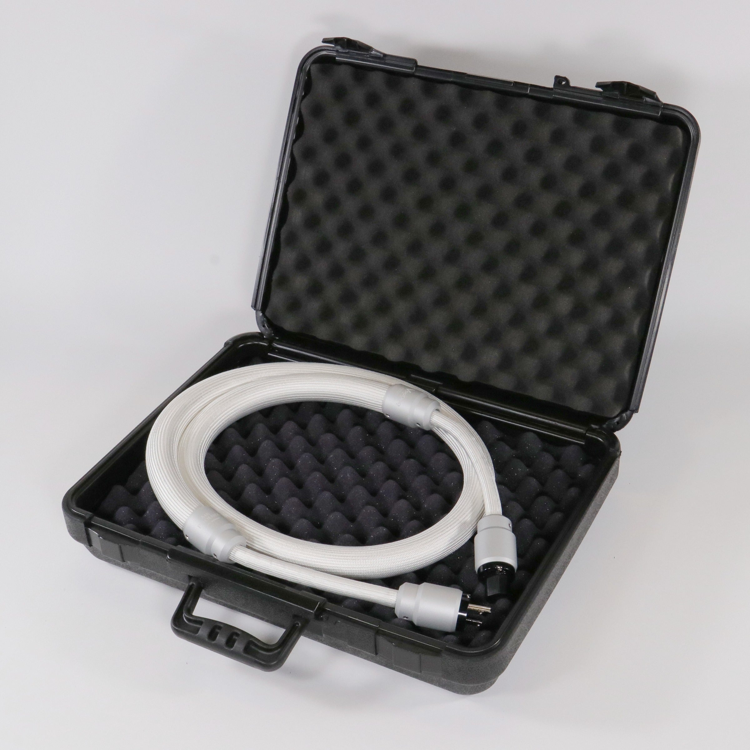 Voodoo Cable Air Phoenix AC Powercords