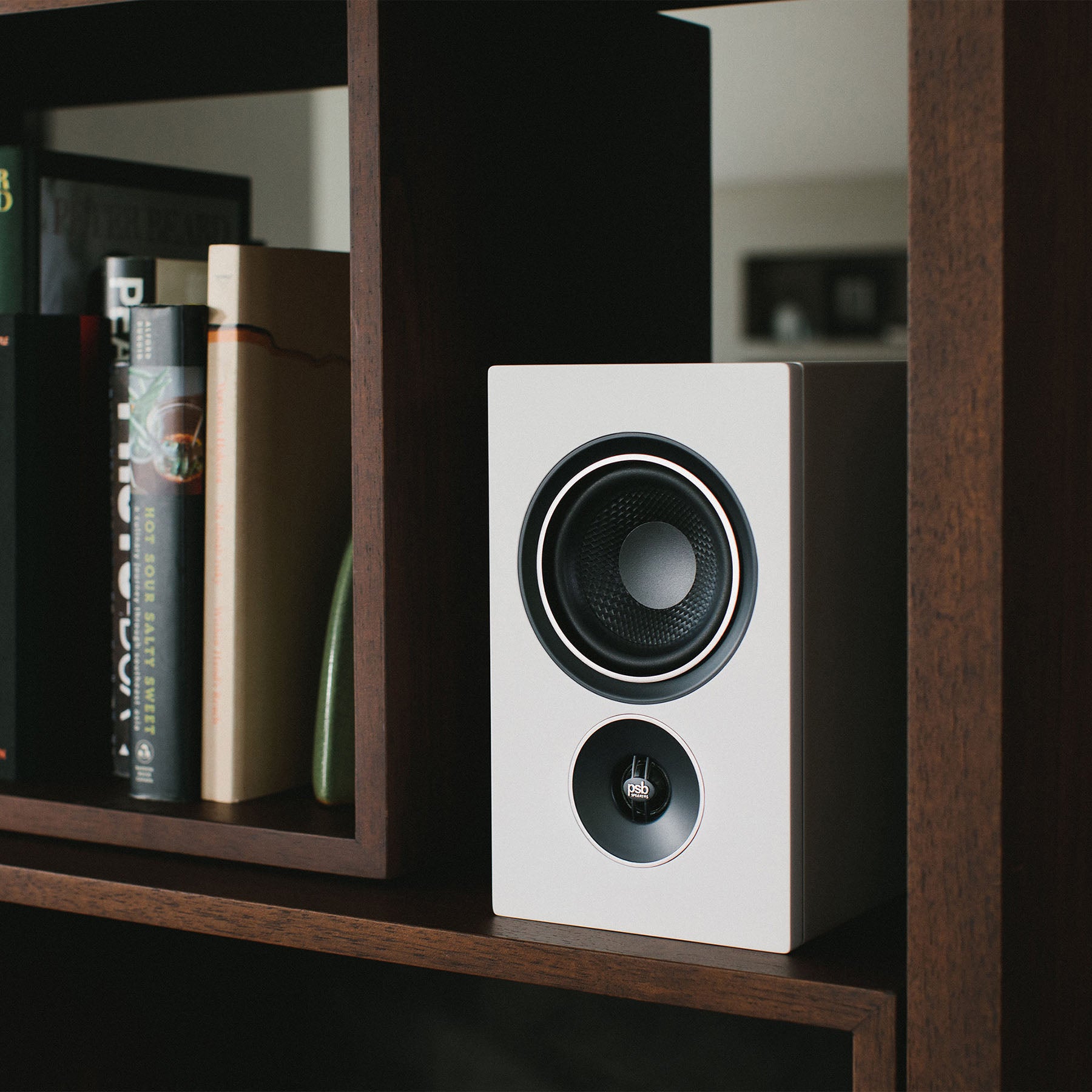 PSB Alpha iQ - Streaming Powered Bookshelf Speakers with BluOS (pair)