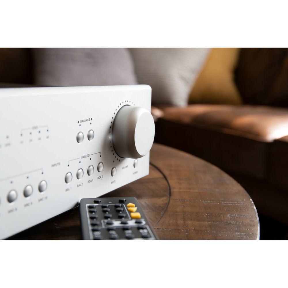 Bryston BR-20 Preamplifier / DAC / Streamer