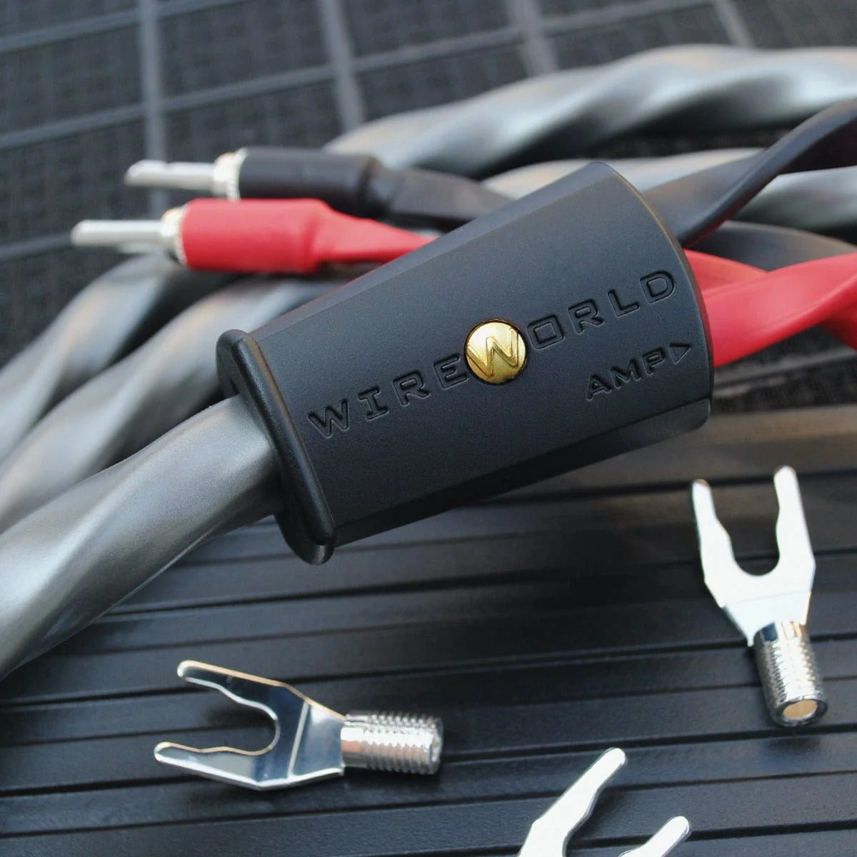 Wireworld Equinox 10 Speaker Cable Pair (EQS)