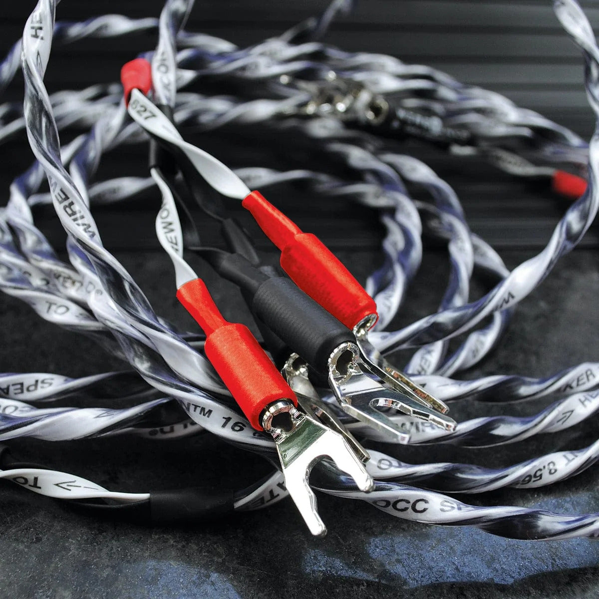 Wireworld Helicon 16x OCC Speaker Cable Pair (HCS)