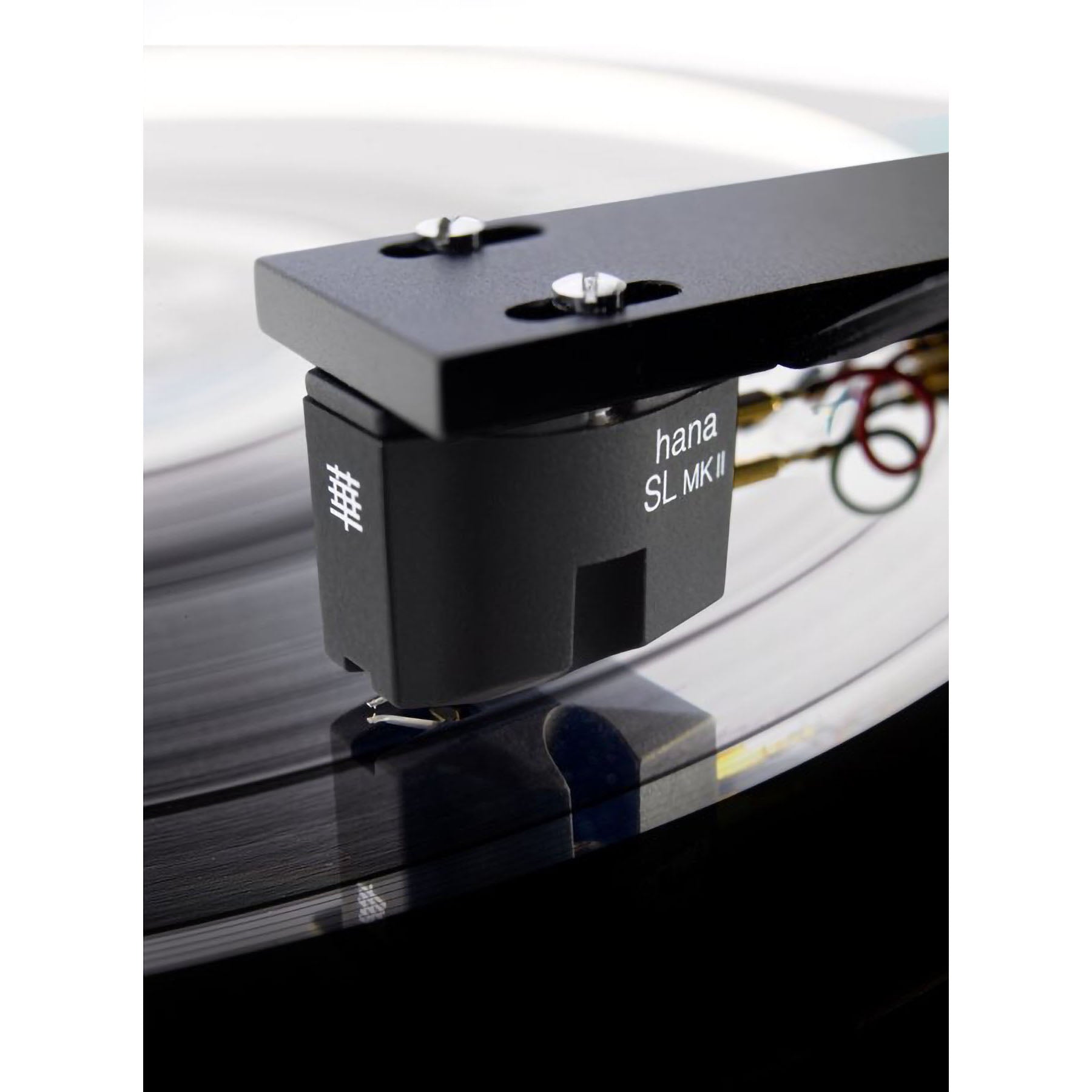 Hana SL MKII Cartridge with Nude Diamond Shibata Stylus: Low Output