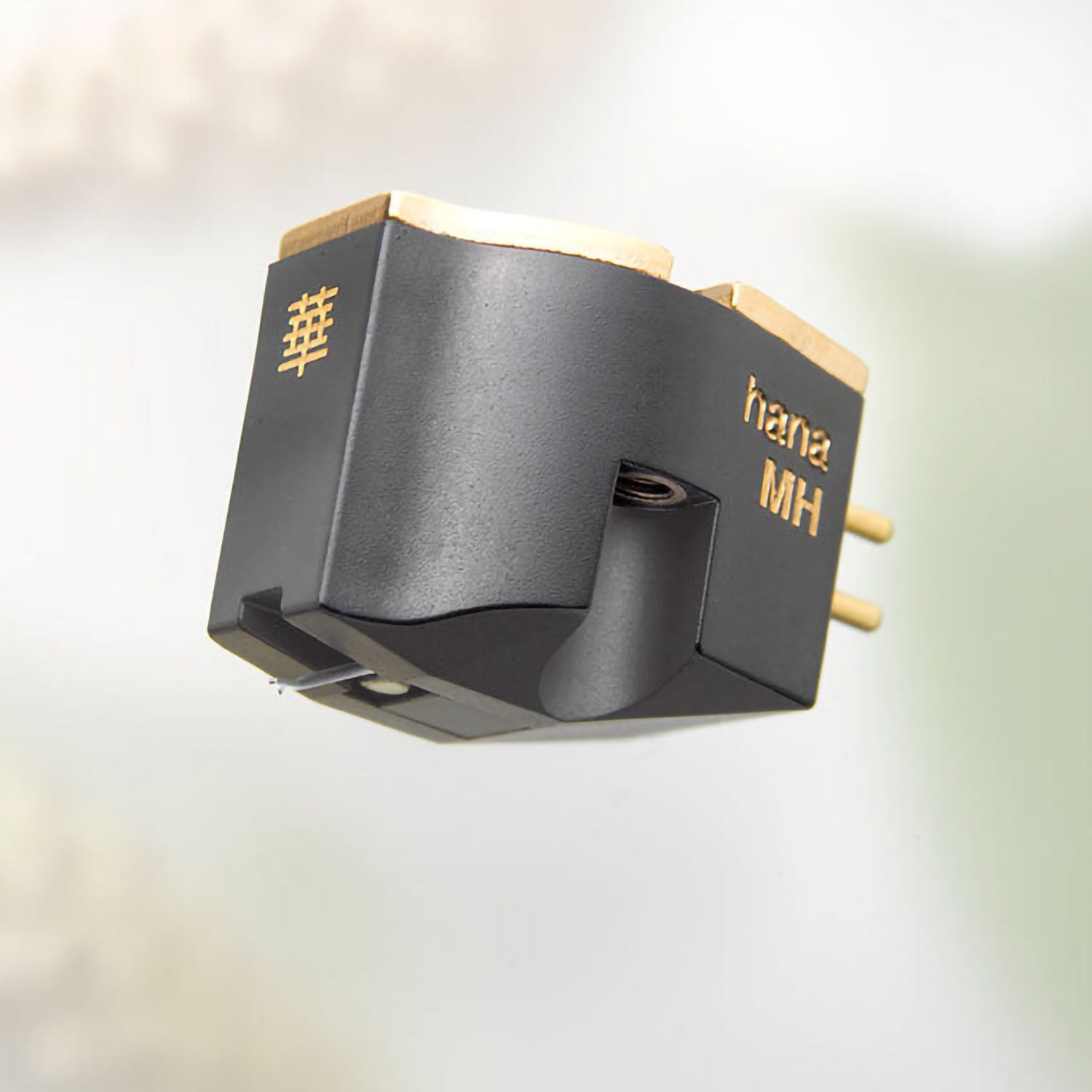 Hana SL MKII Cartridge with Nude Diamond Shibata Stylus: Low Output