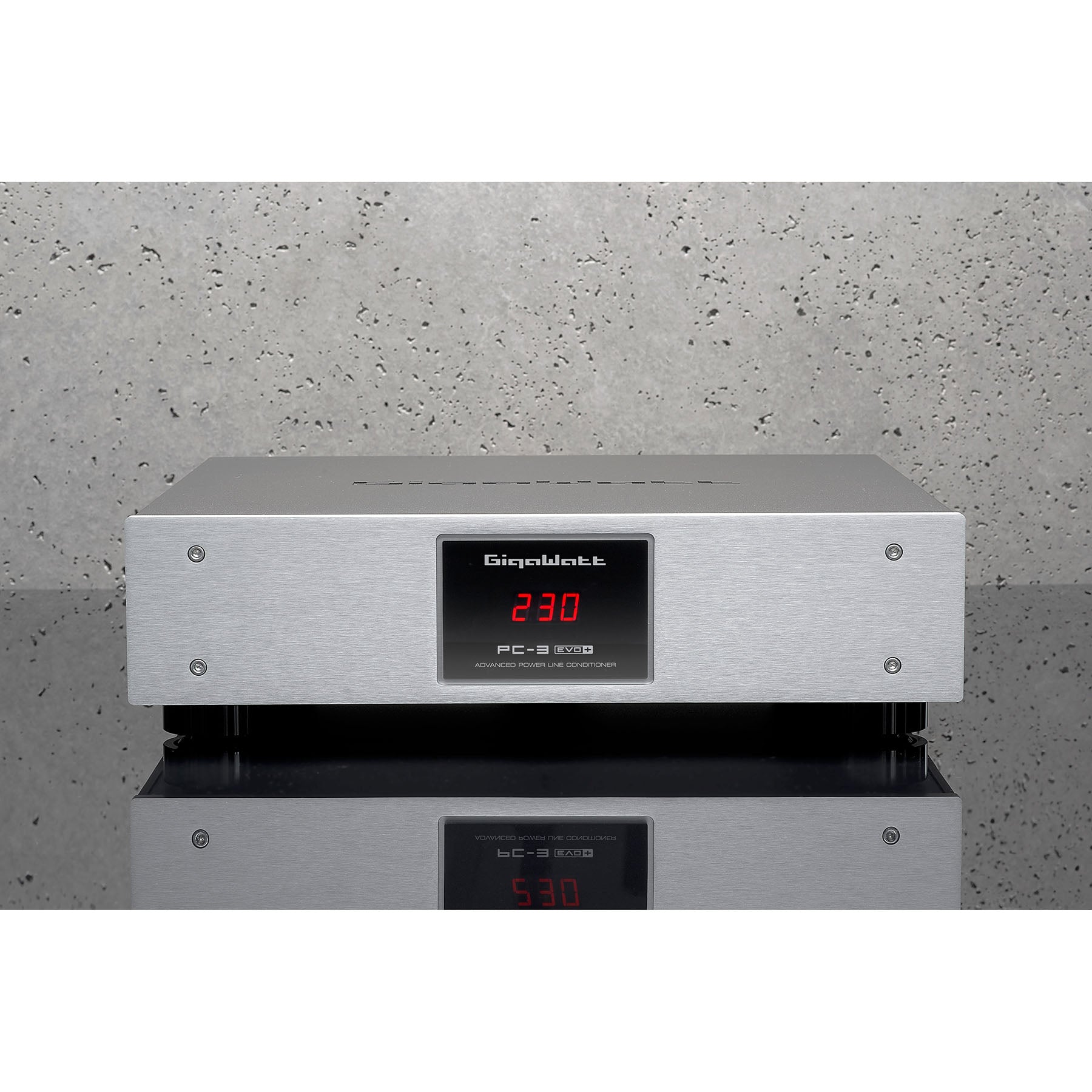 GigaWatt PC-3 SE EVO+ Premium Power Line Conditioner