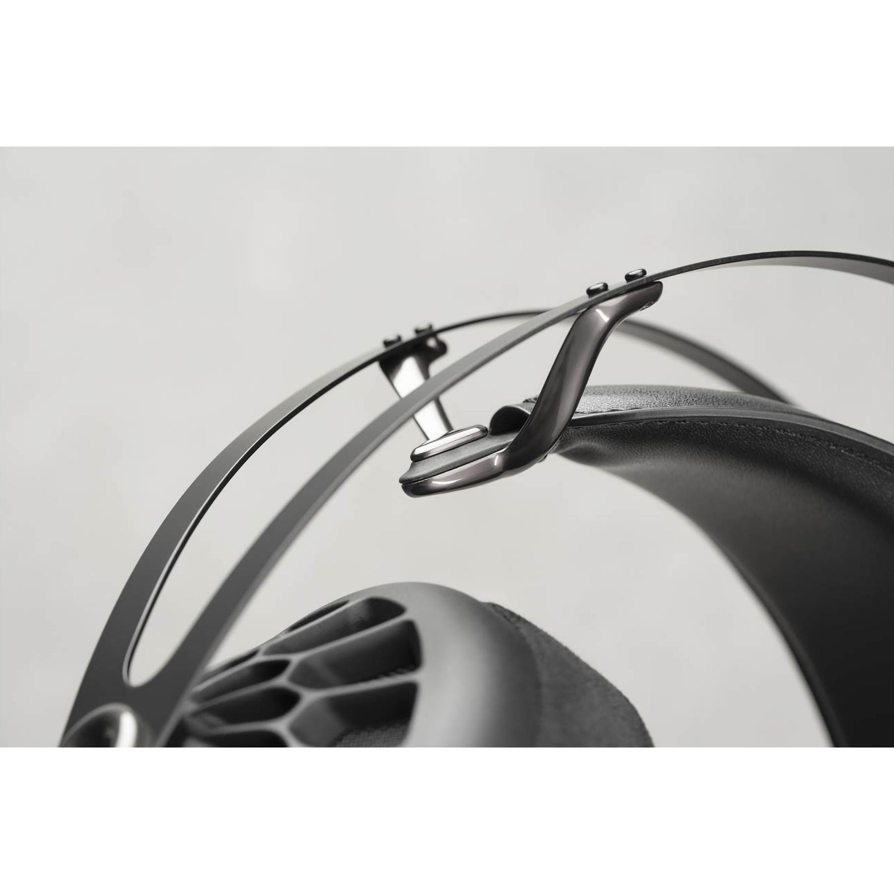 Meze Audio 105 AER Open-Back Wired Headphones