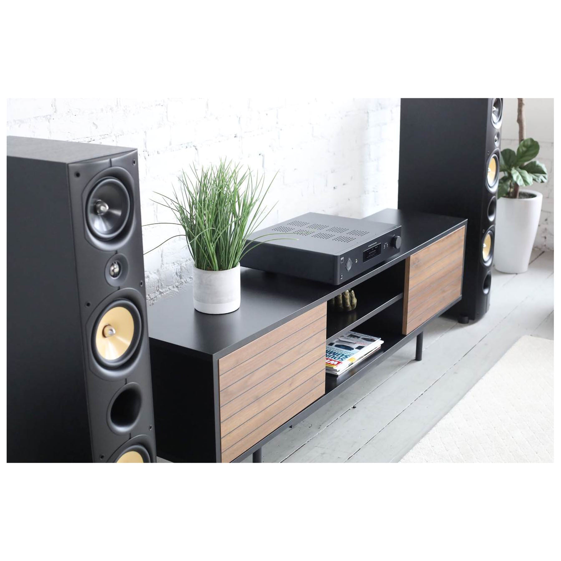 NAD C389 Integrated Hybrid Digital DAC Amplifier with BluOS installed