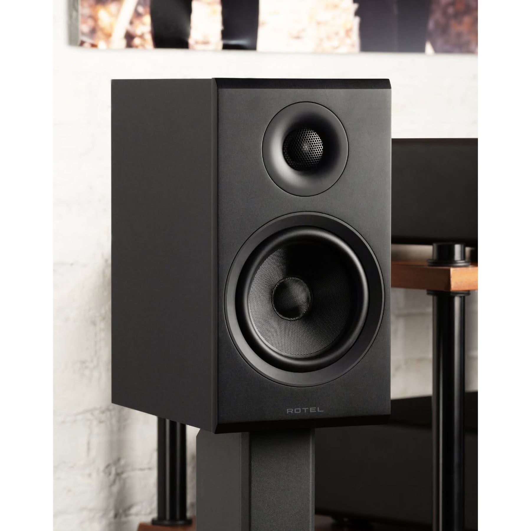 Rotel Amora 5 Bookshelf Speaker (pair)