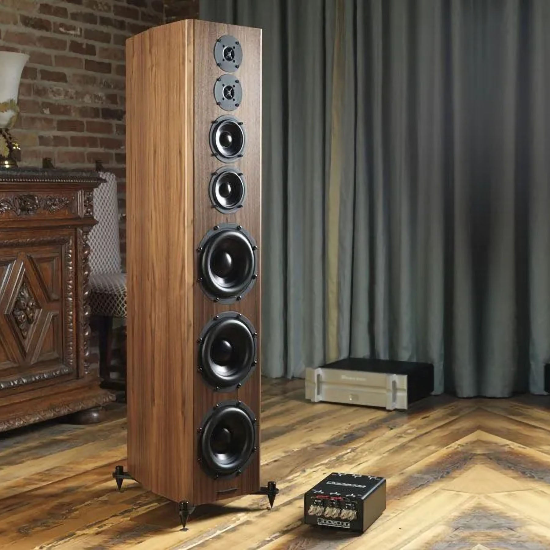 Bryston Model T Active Floorstanding Speakers (pair)