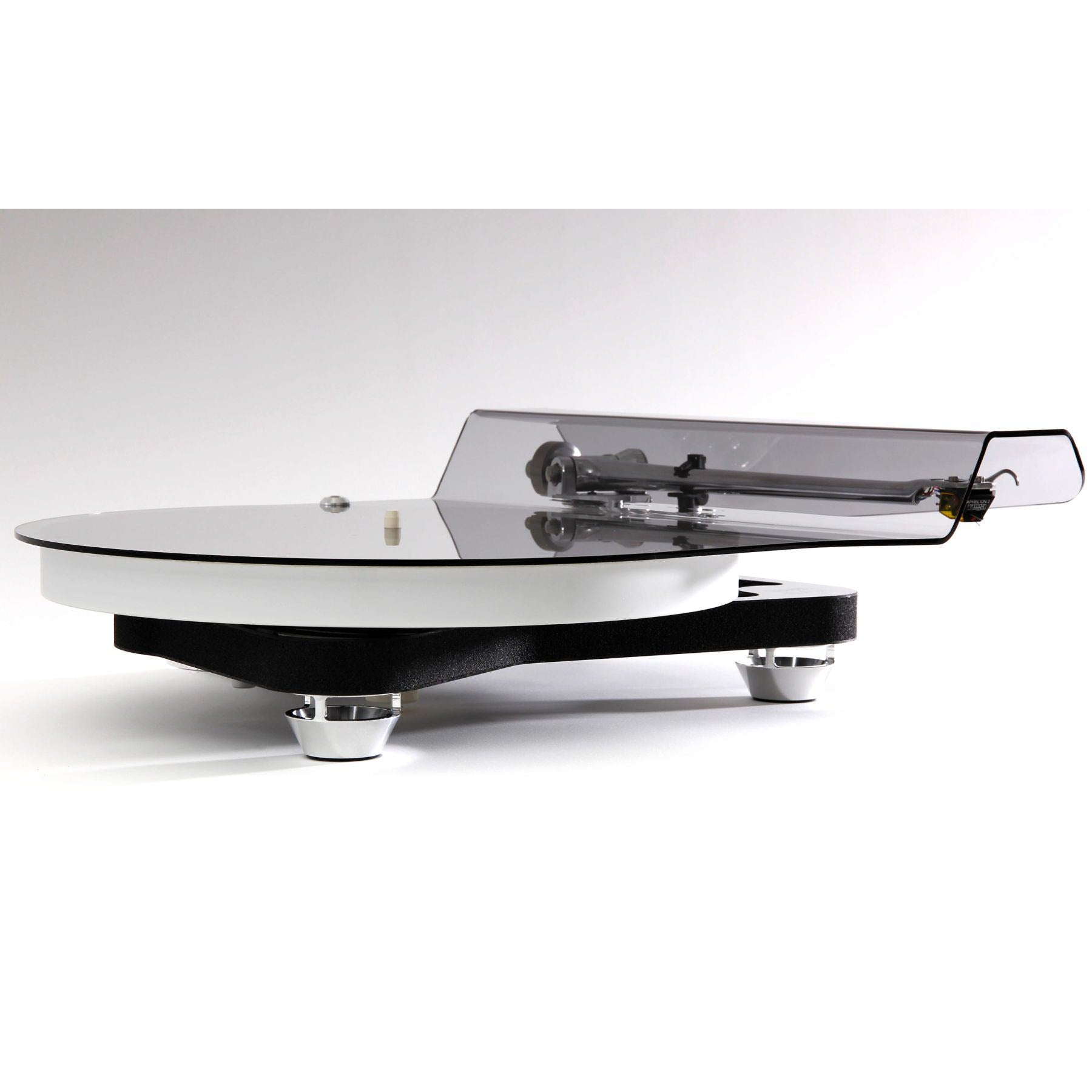 Rega Naia Turntable