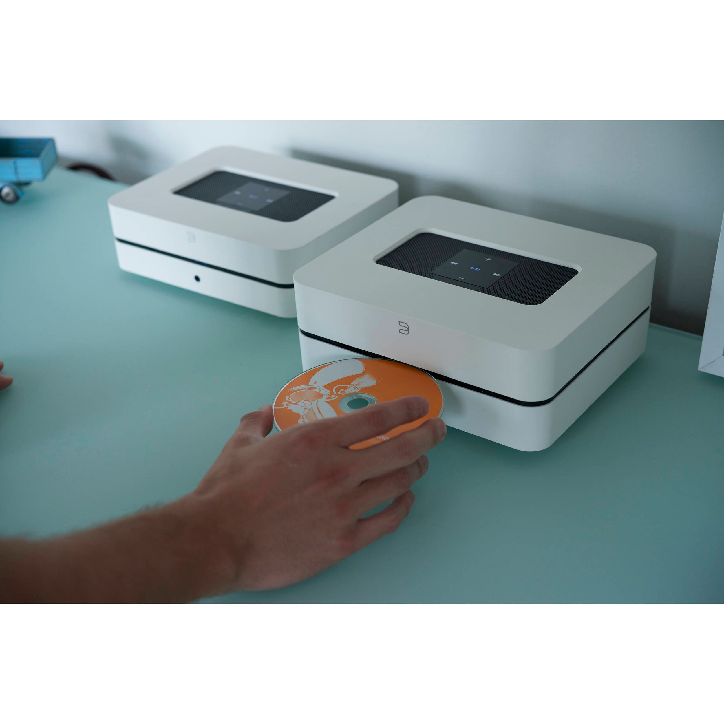 Bluesound VAULT 2i High-Res 2TB Network Hard Drive CD Ripper and Streamer