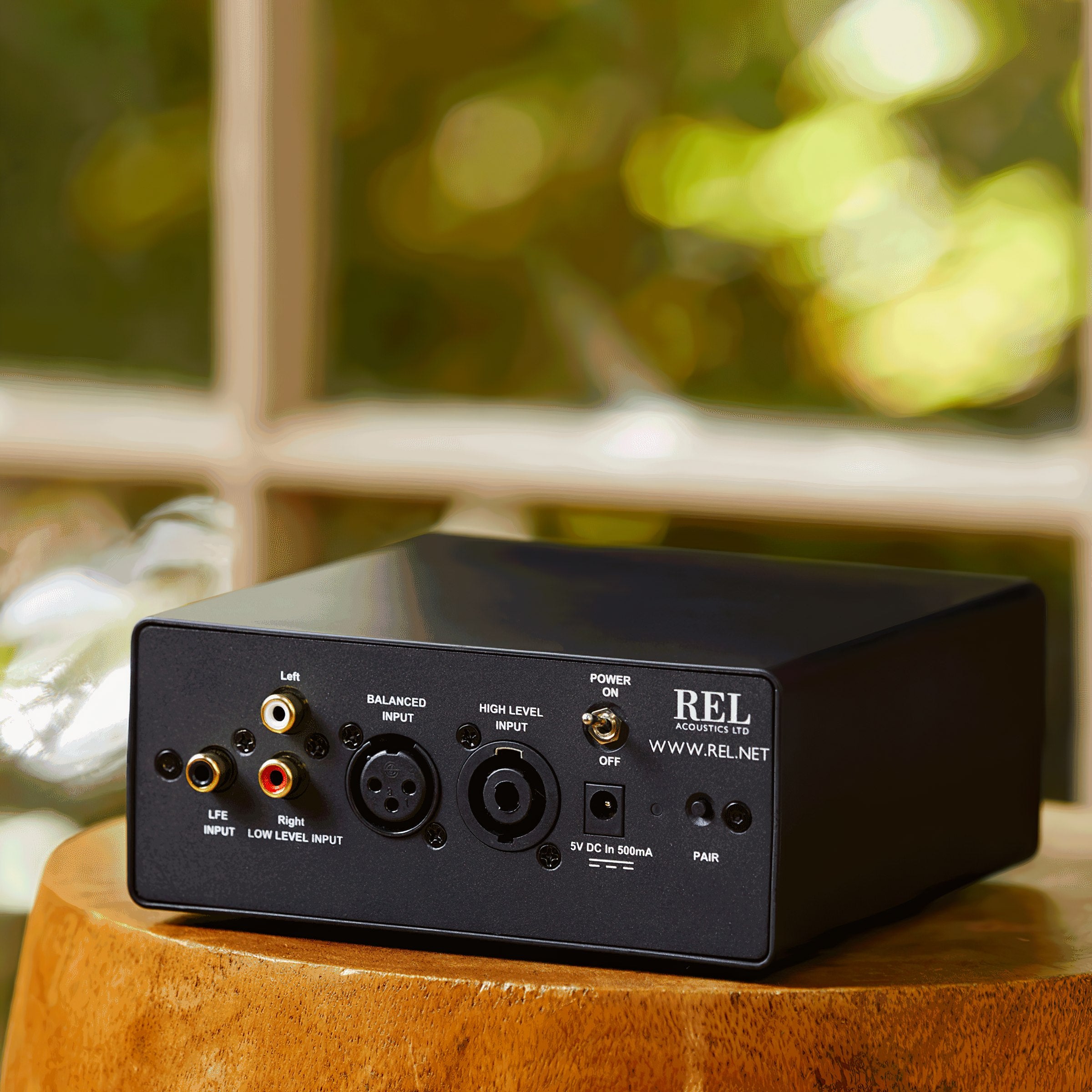 REL Acoustics AirShip Transmitter Designed for 212/SX, Carbon Special, S/510 and S/812. Compatible with G1 MK II