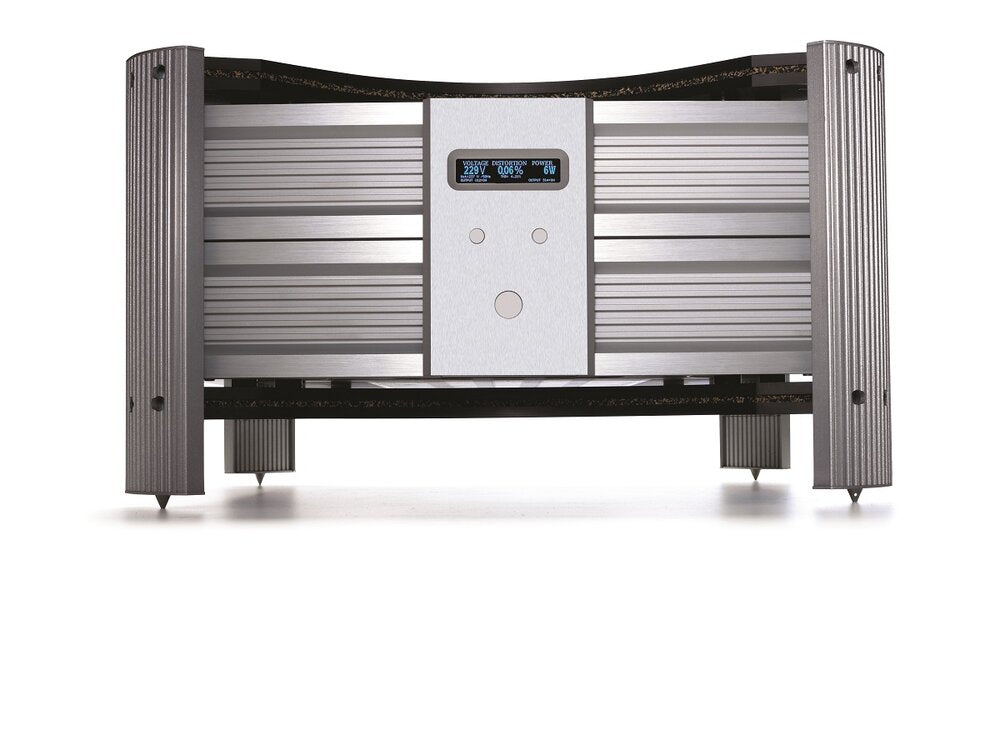 IsoTek EVO3 Genesis Power Conditioner