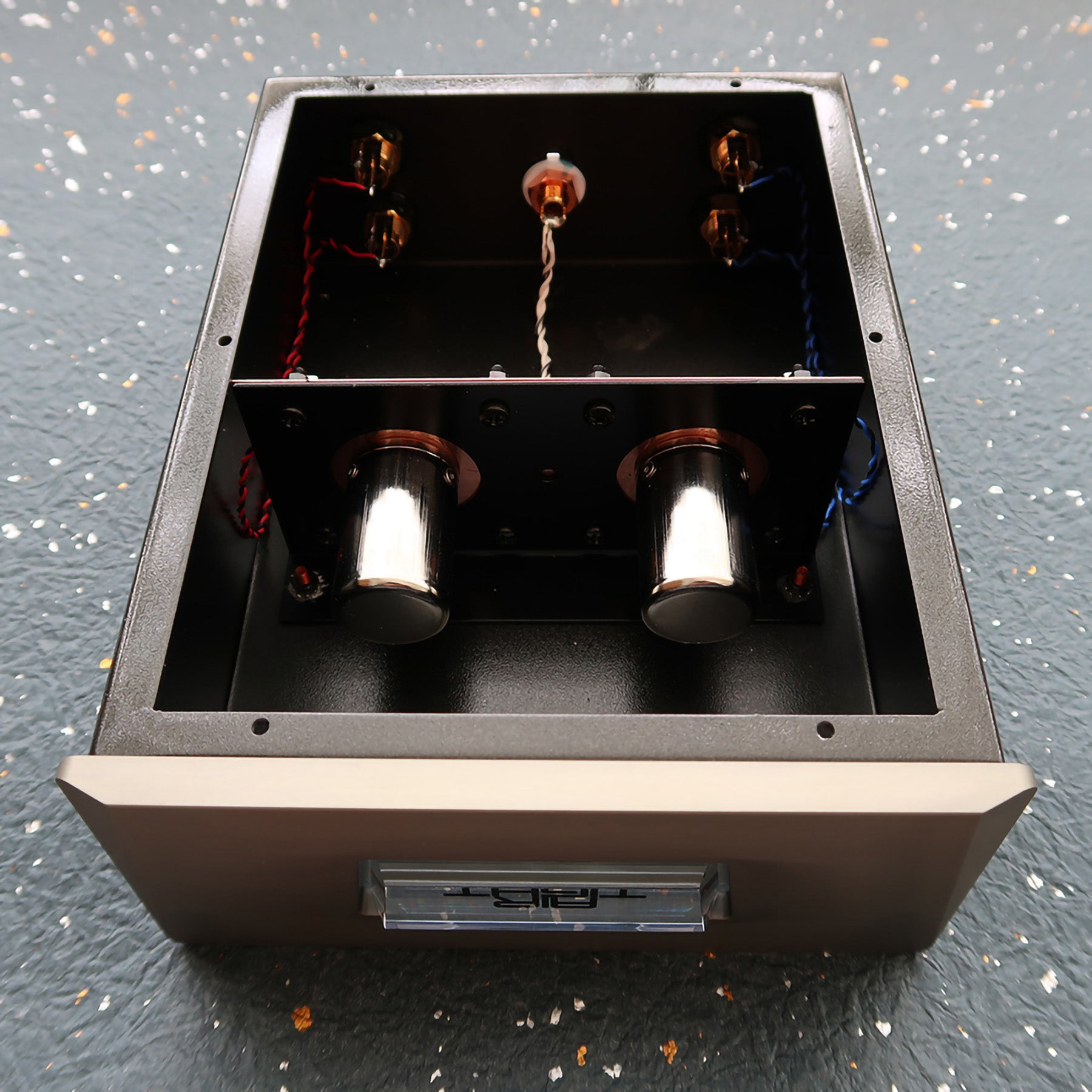 Air Tight ATH-3 MC Step-Up Transformer (with In/Out GND SW)