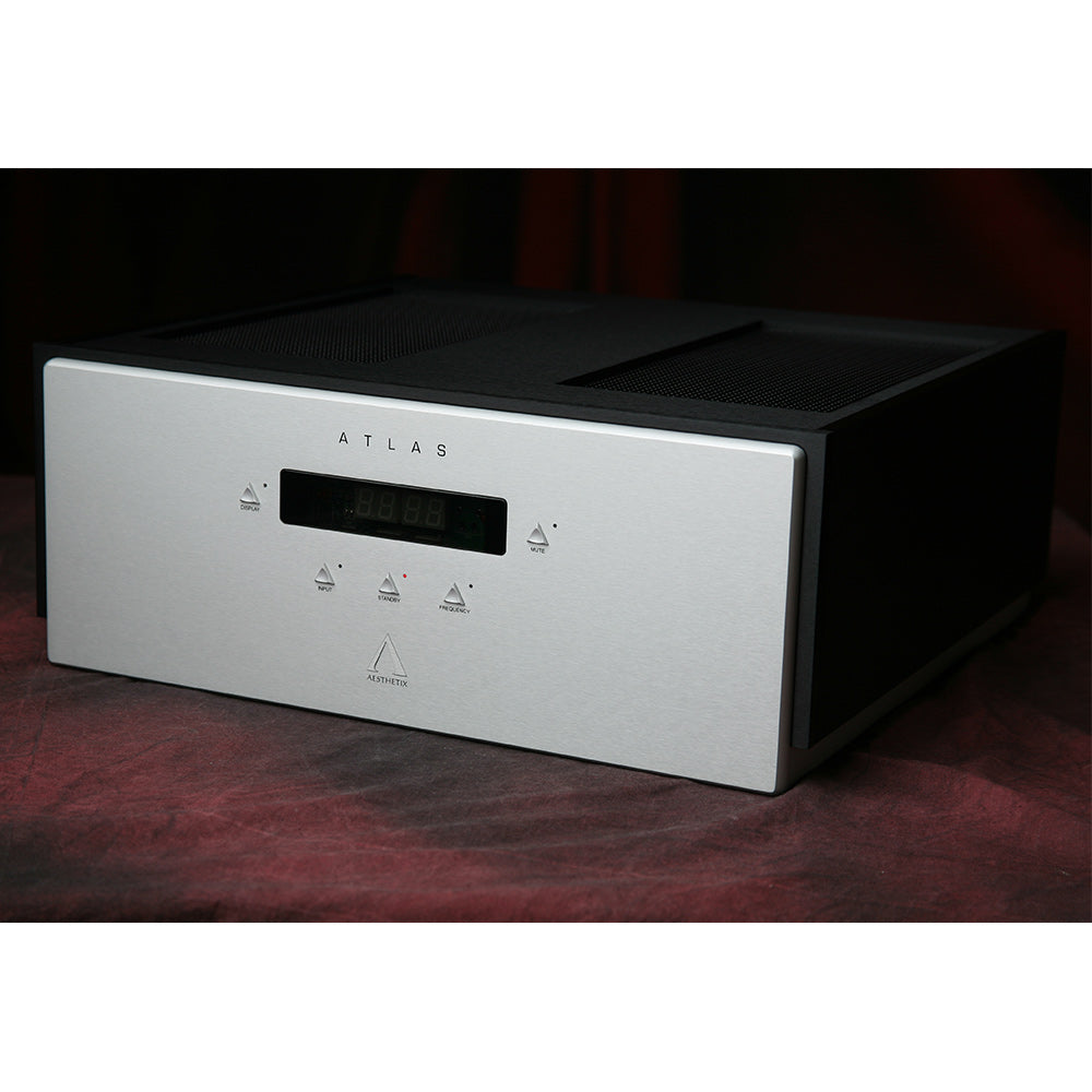 Aesthetix Atlas Stereo Saturn Series 200W Stereo Power Amplifier