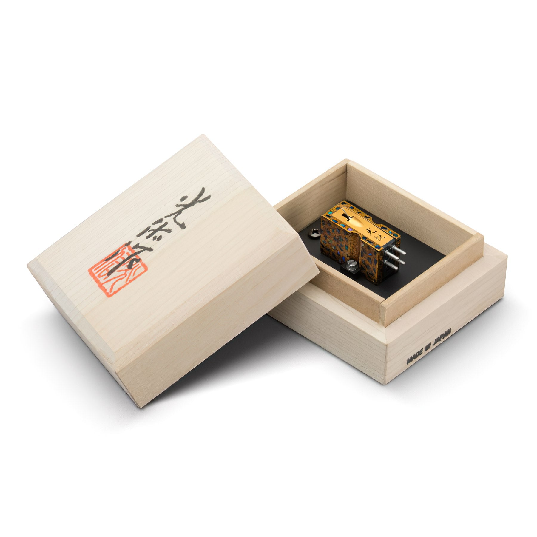 Koetsu Urushi Tsugaru (Gold) MC Phono Cartridge