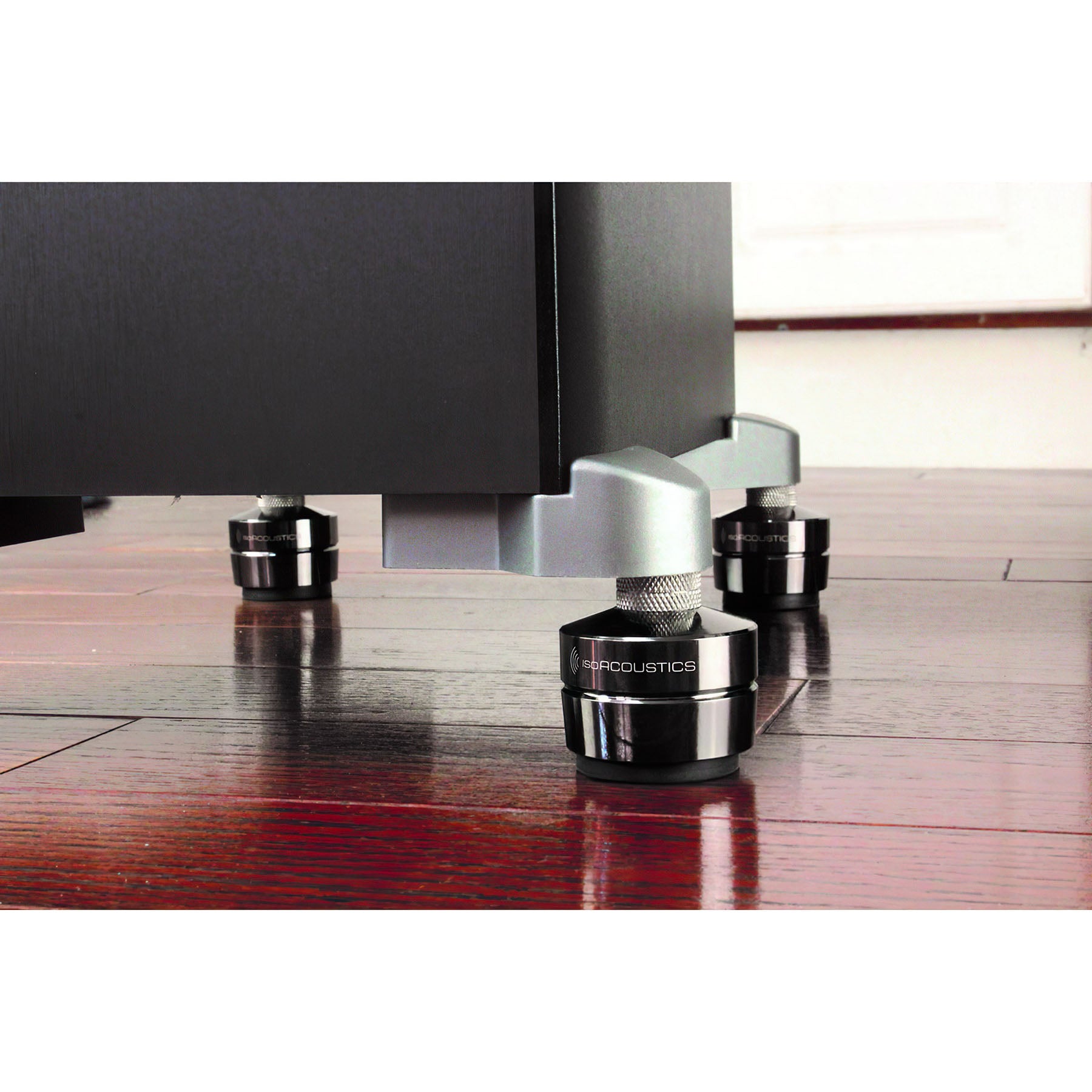 IsoAcoustics Gaia III (set of 4)