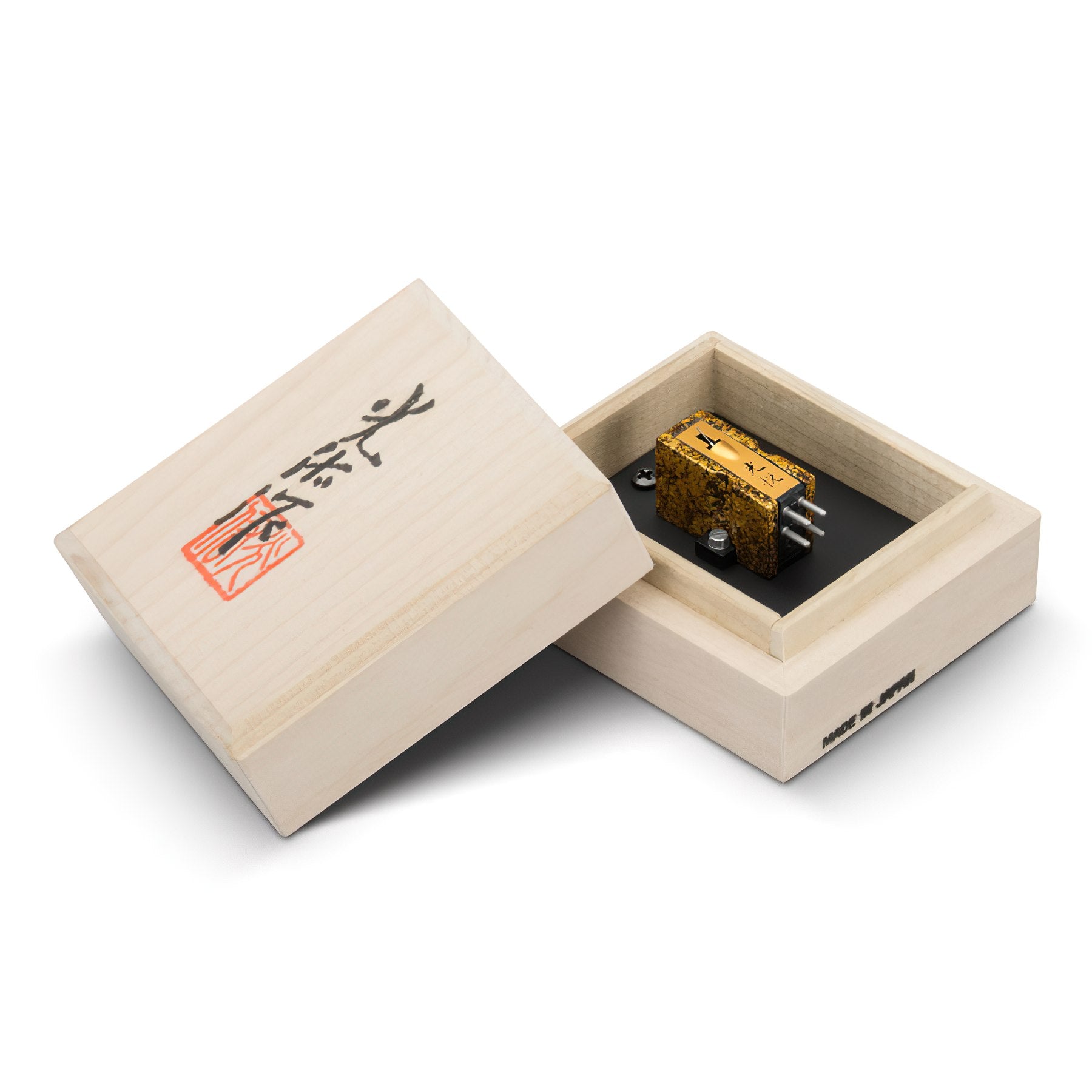 Koetsu Urushi Wajima (Gold) MC Phono Cartridge