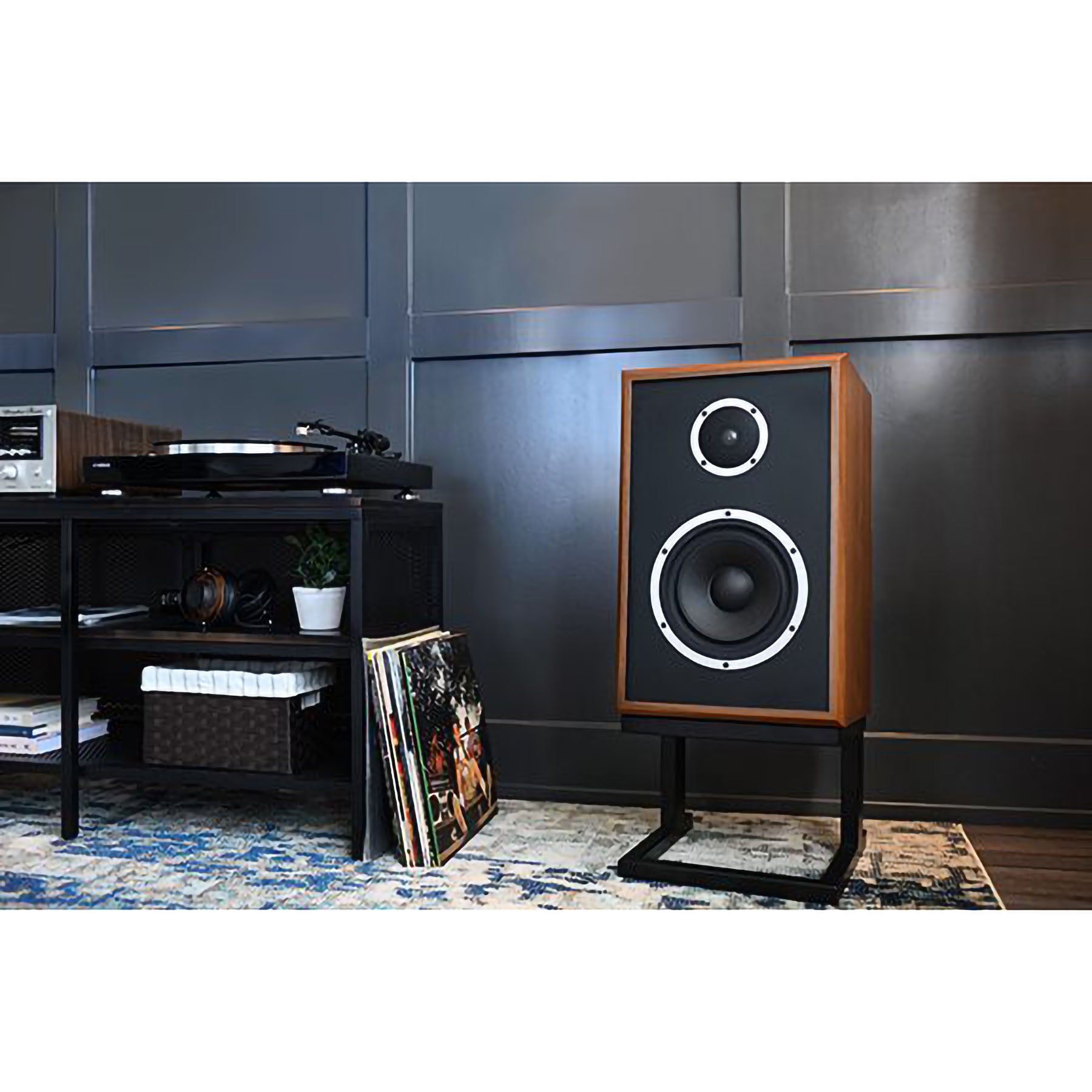 KLH Model Three Bookshelf Speakers - Pair