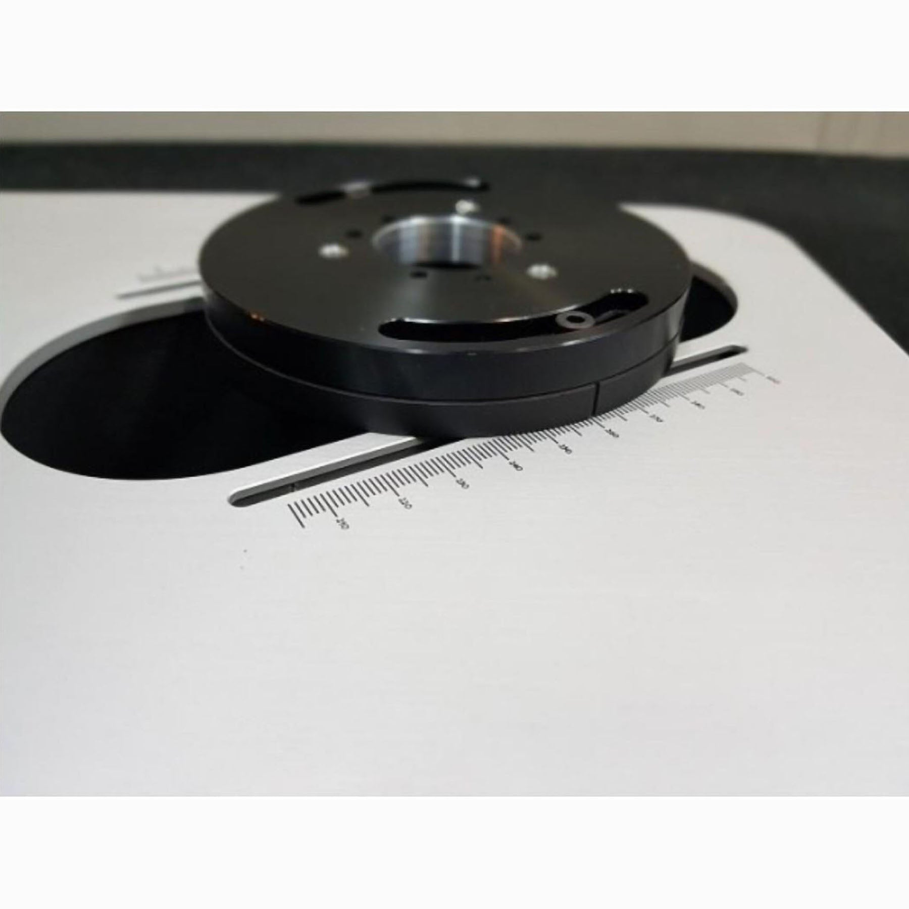 Dr. Feickert Analogue Woodpecker Turntable