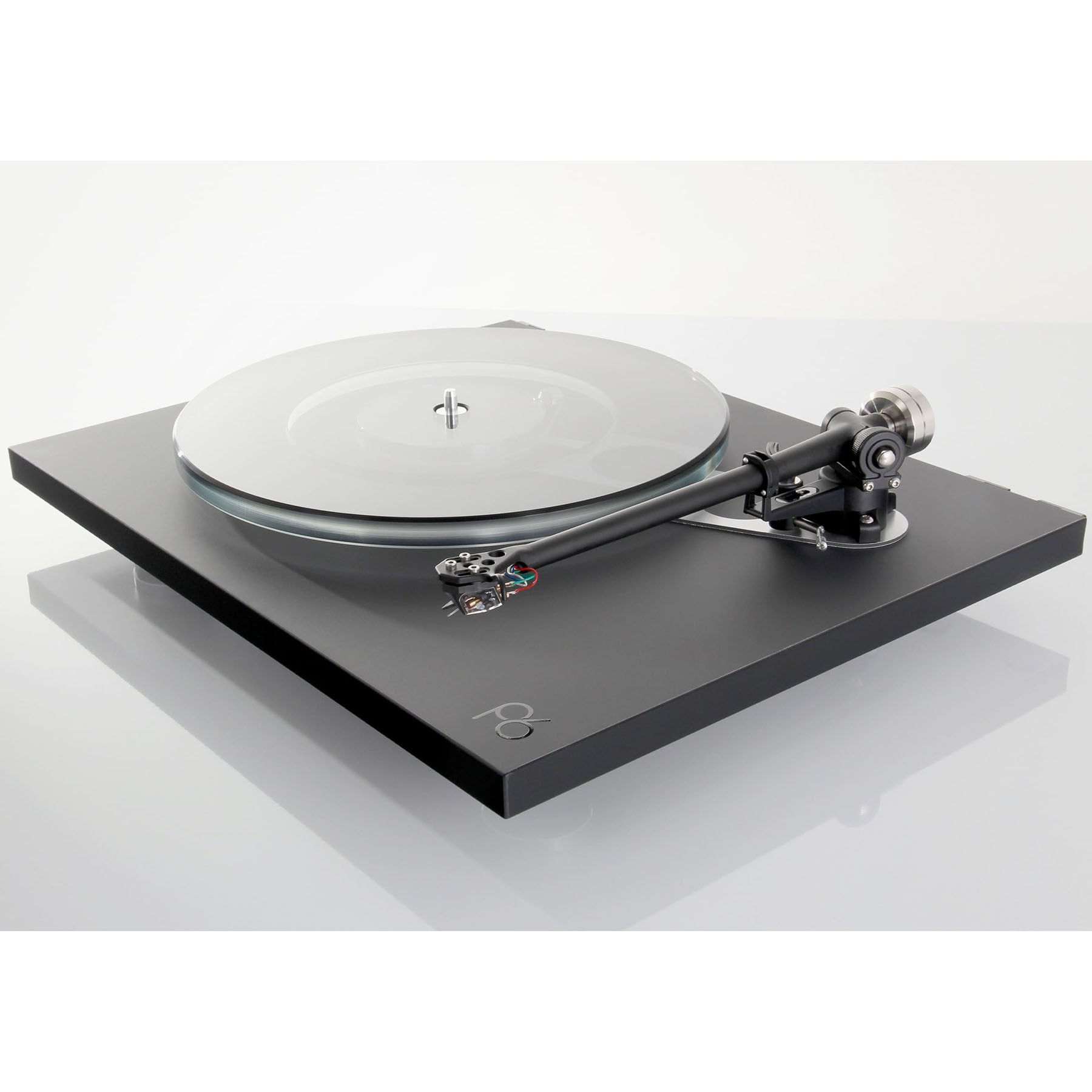 Rega Planar 6 Turntable