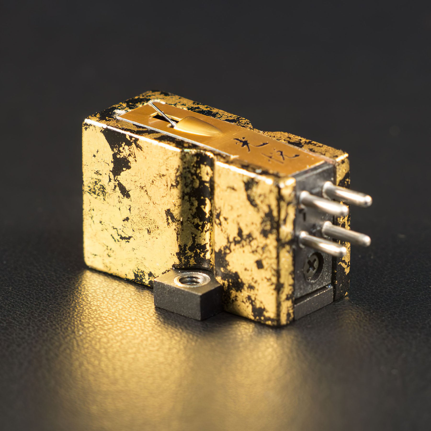 Koetsu Urushi Wajima (Gold) MC Phono Cartridge