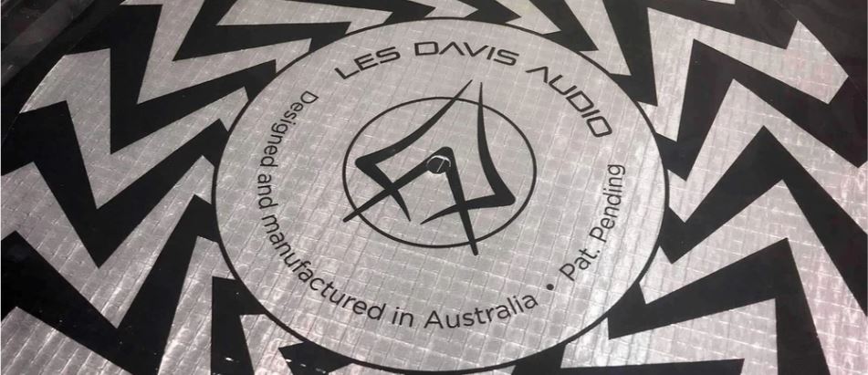 Deceptively Simple – Les Davis Audio