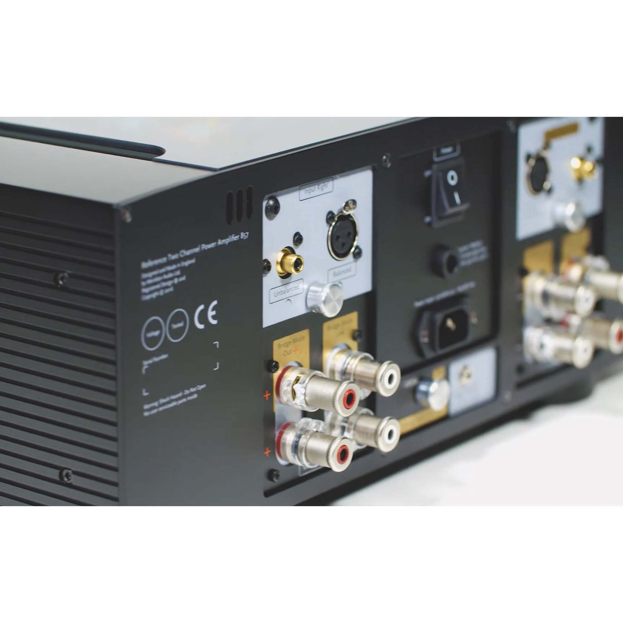 [Ex-demo] Meridian 857 Reference 2 Channel Power Amplifier