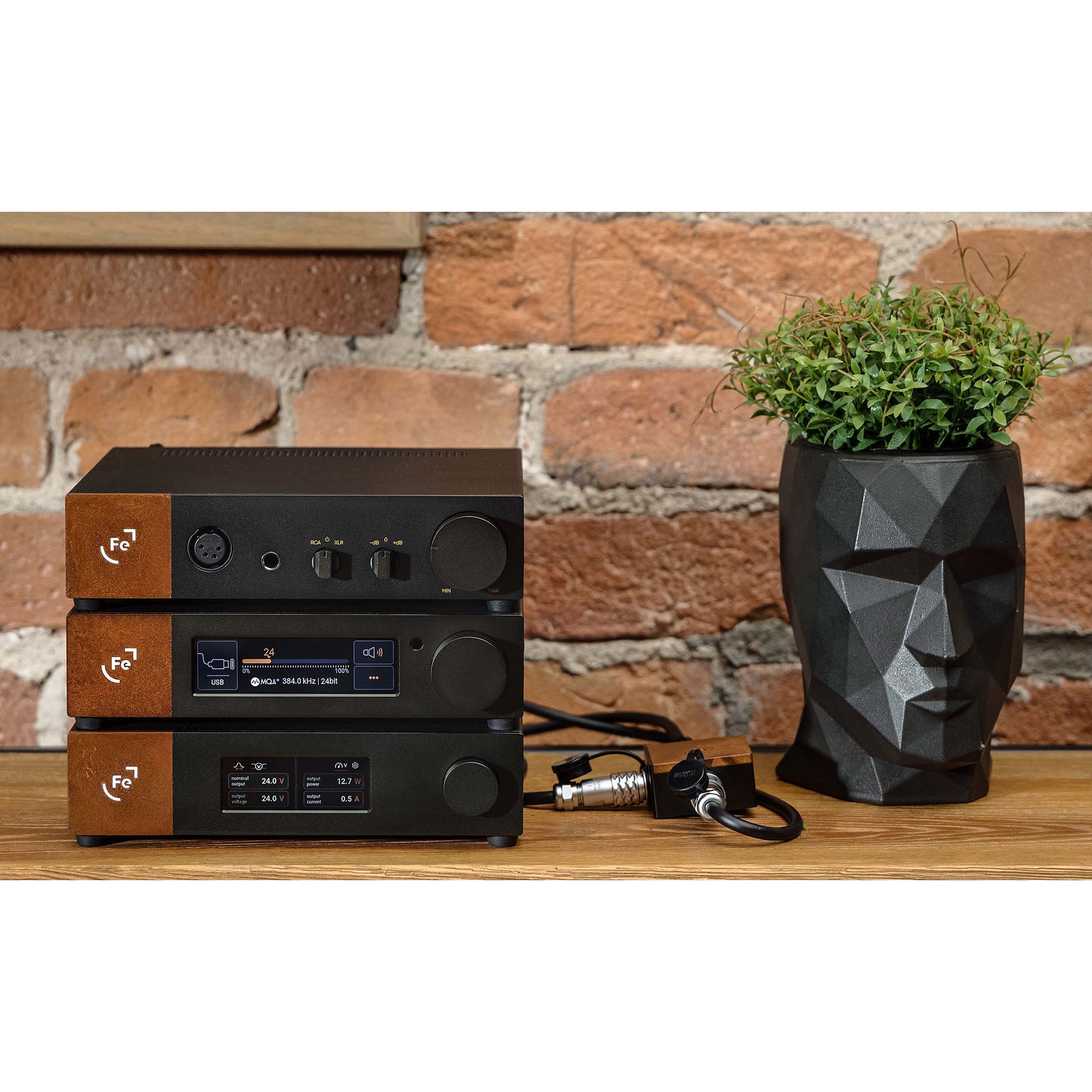 Ferrum Wandla High-End DAC and Preamplifier