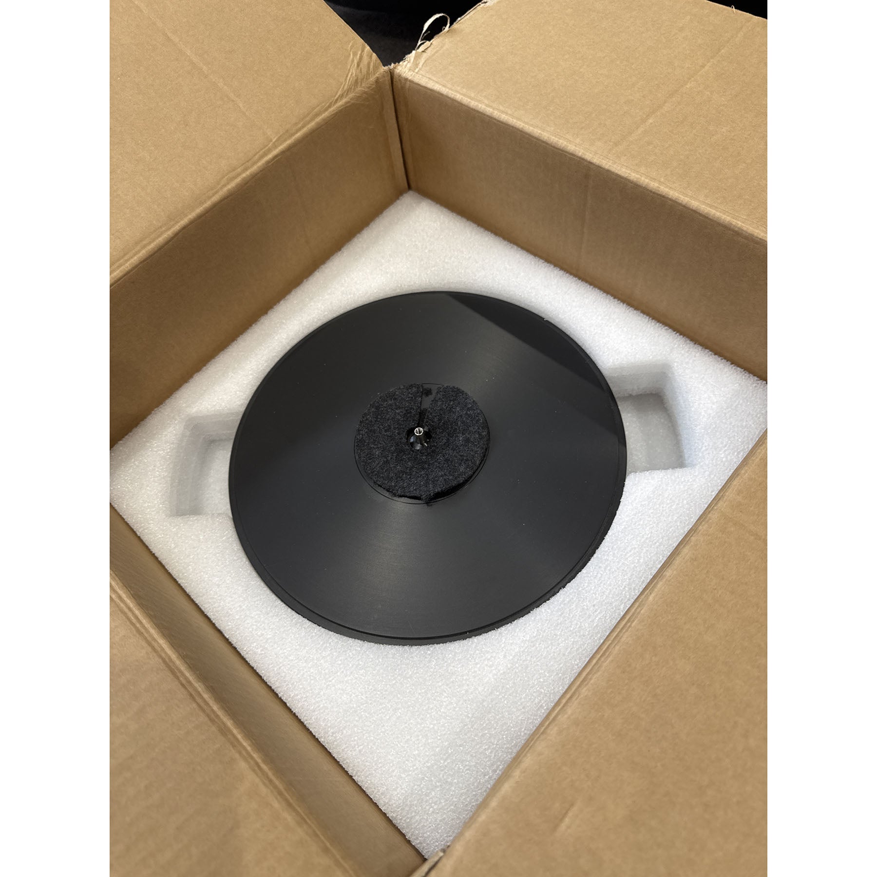 [Trade-in] AMG Giro MkII Turntable Package – with 9W2 Tonearm and DS Audio DSE1 Cartridge