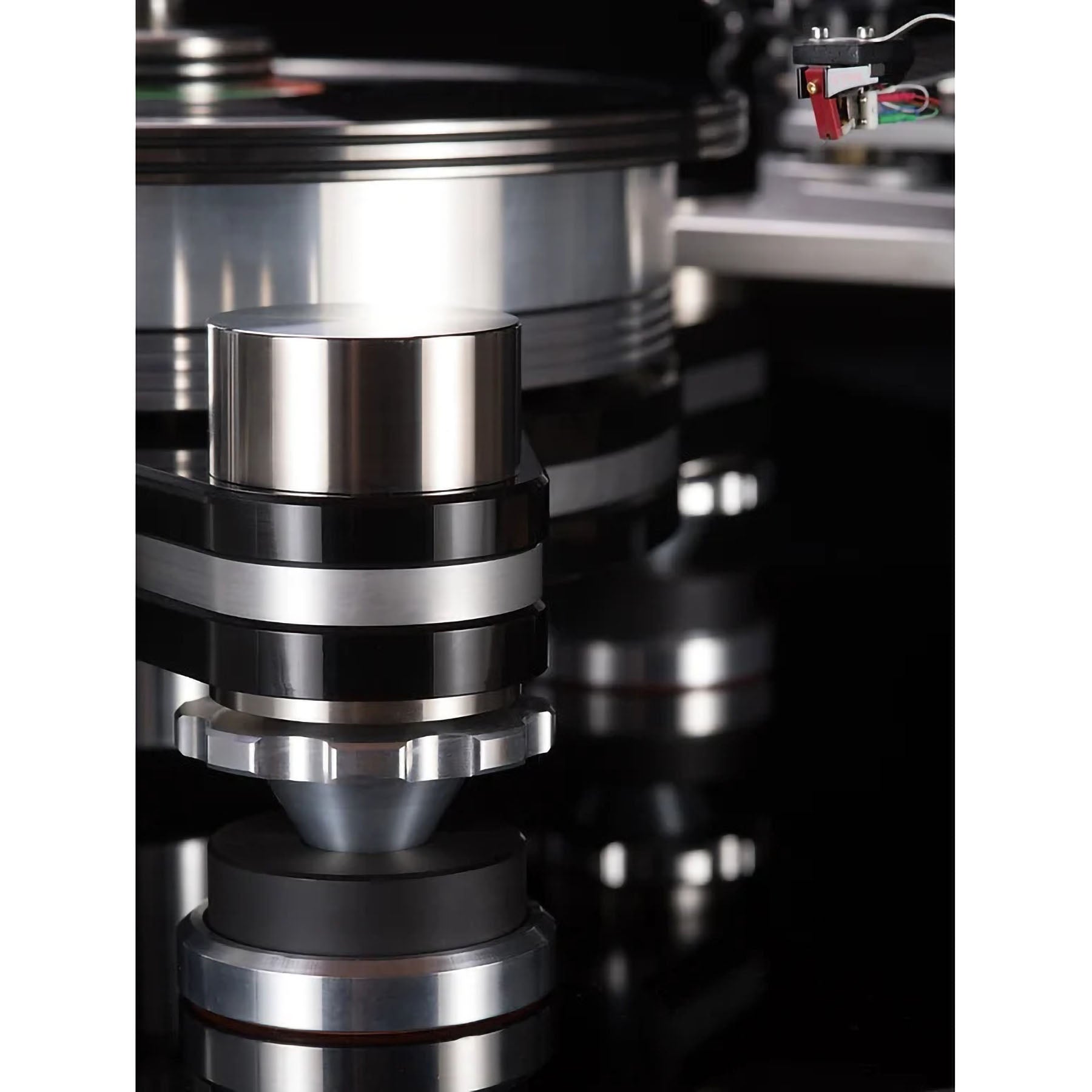 VPI Avenger Reference Turntable