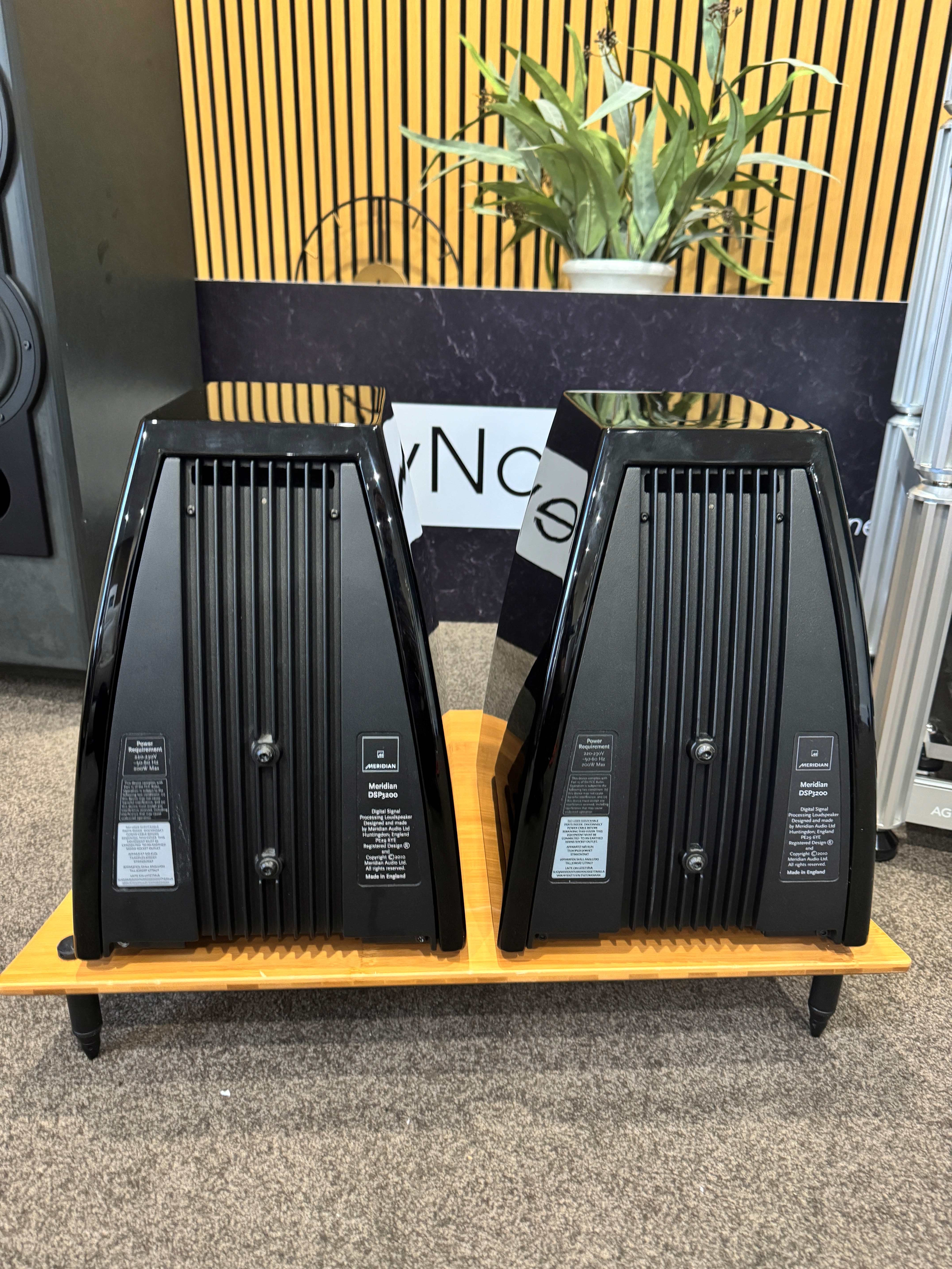 [Trade-in] Meridian DSP3200 Active Loudspeaker - Black (pair)