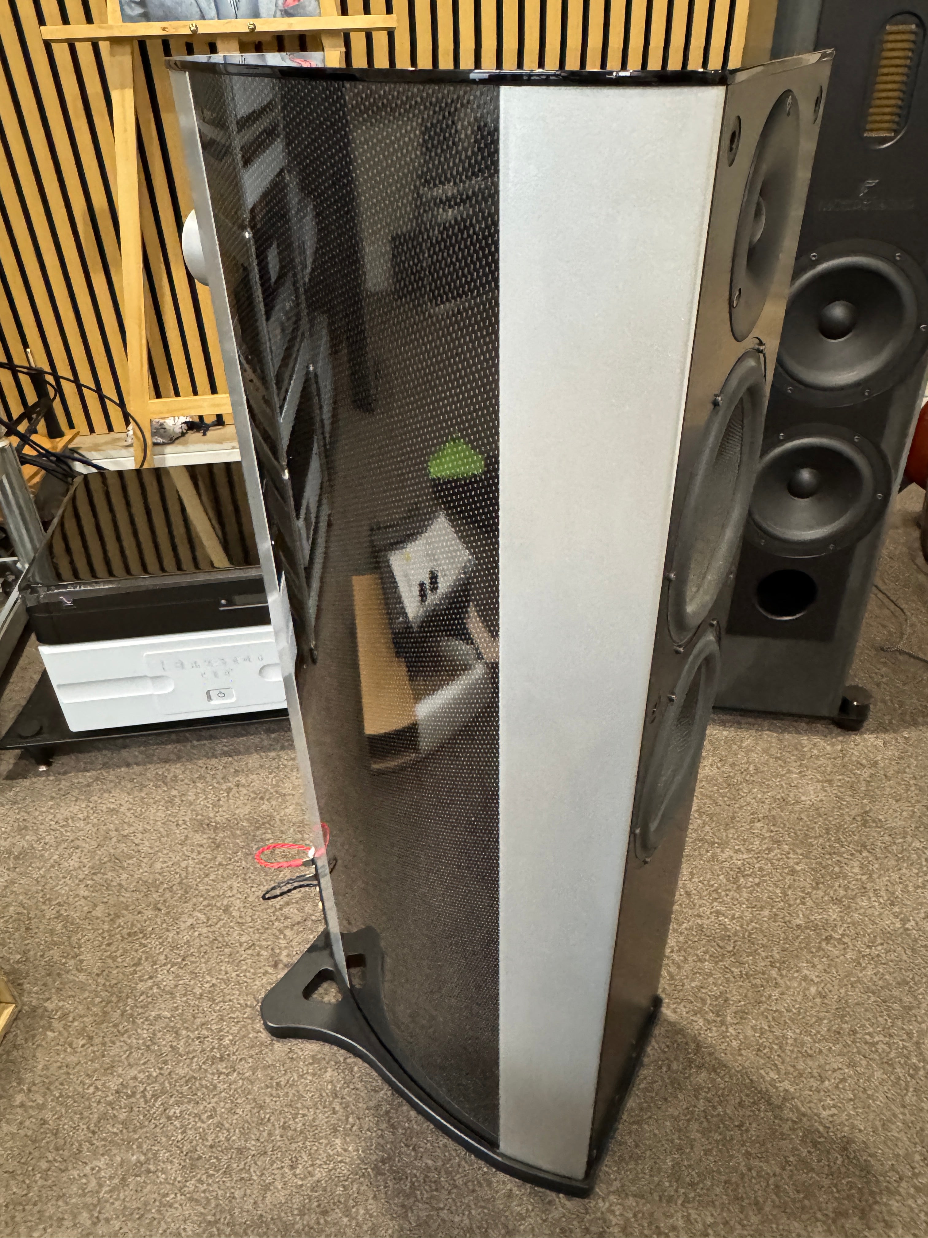 Traded Wilson Benesch Vector Speakers pair