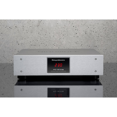GigaWatt PC-3 SE EVO+ Premium Power Line Conditioner