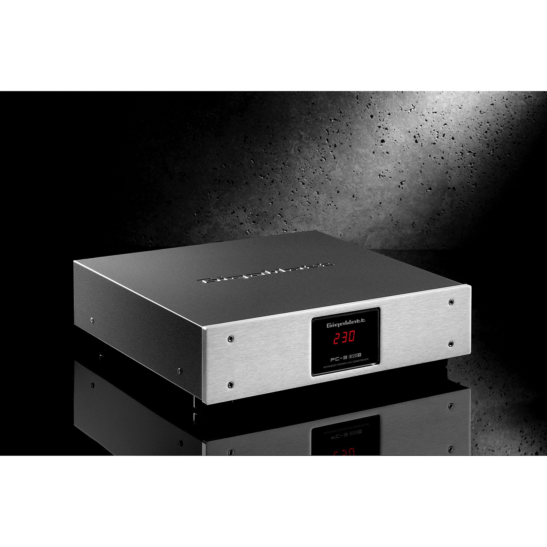 GigaWatt PC-3 EVO+ Premium Power Line Conditioner
