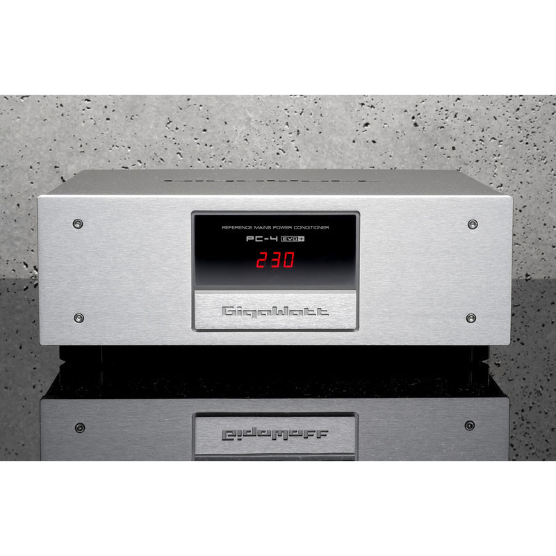 GigaWatt PC-4 EVO+ ver. 24 Reference Power Line Conditioner