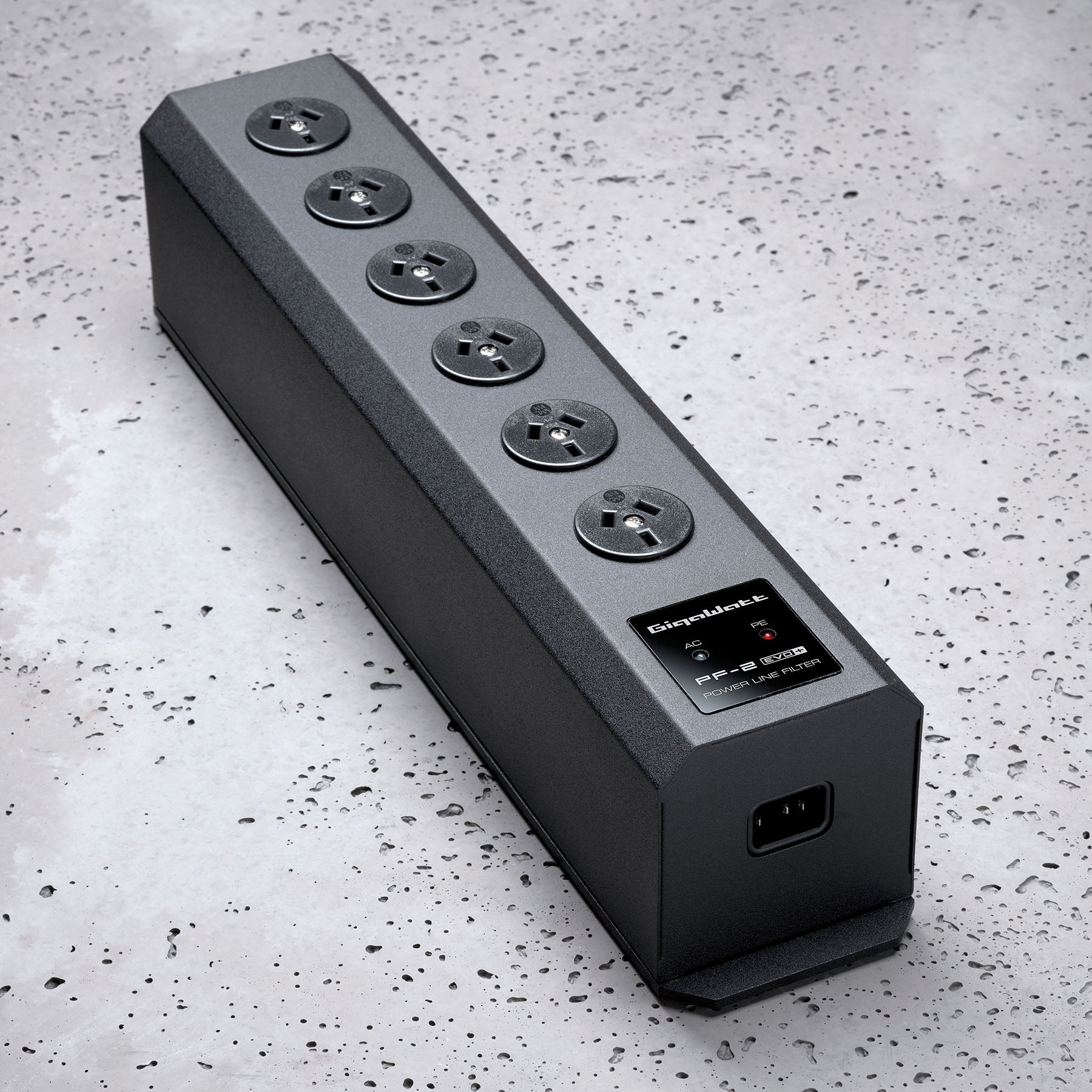 GigaWatt PF-2 EVO+ Filtering Power Strip