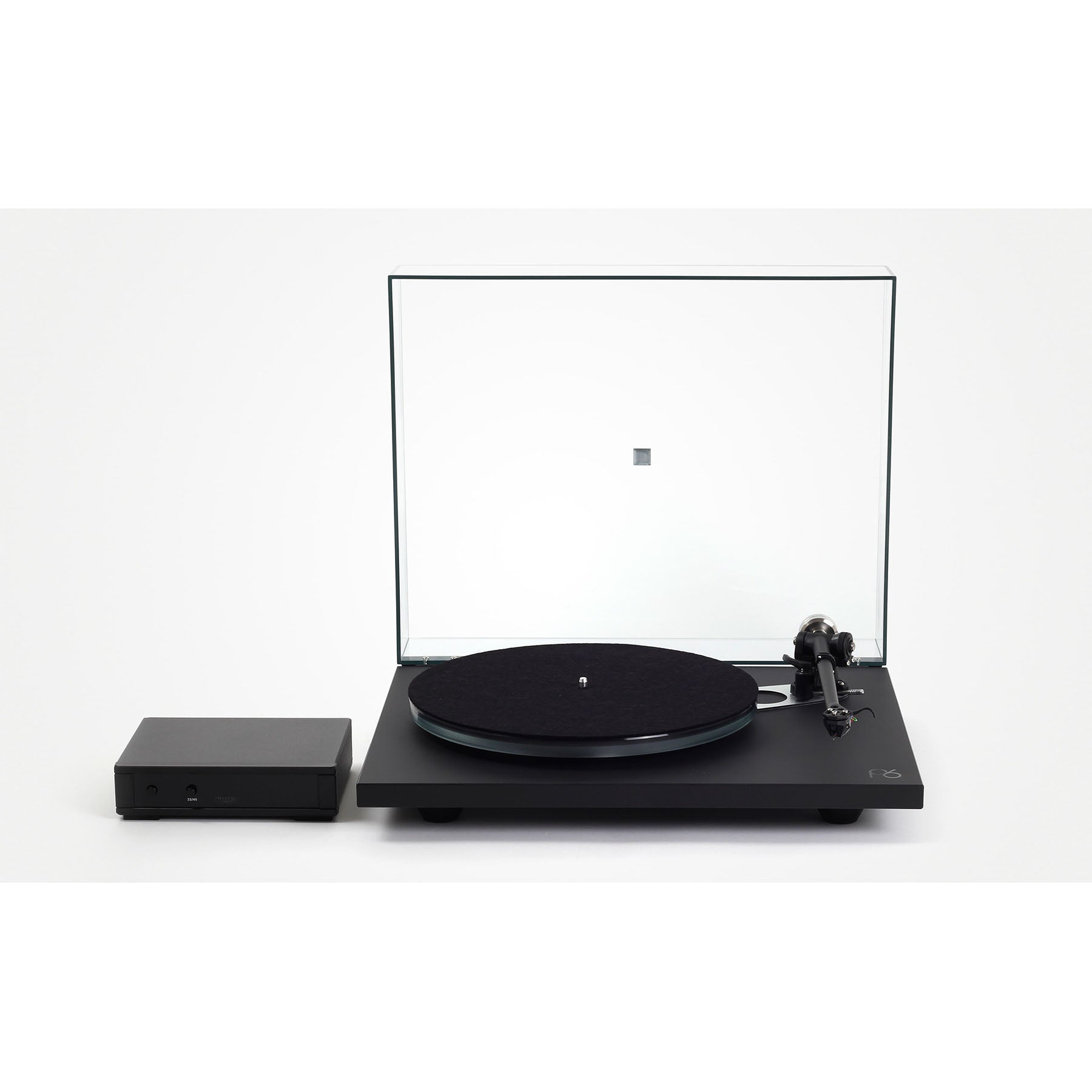Rega Planar 6 Turntable