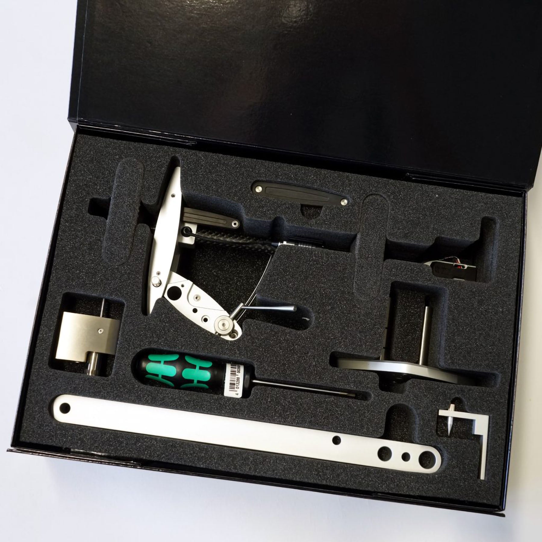 Thiele TA01 Tonearm