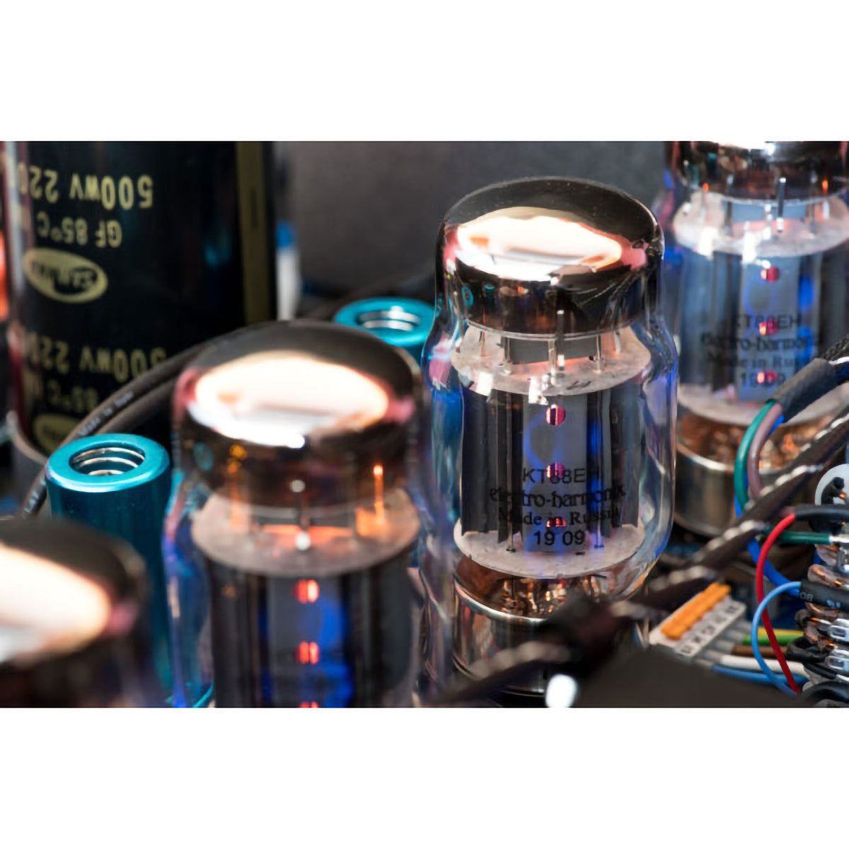 Canor Virtus I2 (Class A) Vacuum Tube Integrated Amplifier
