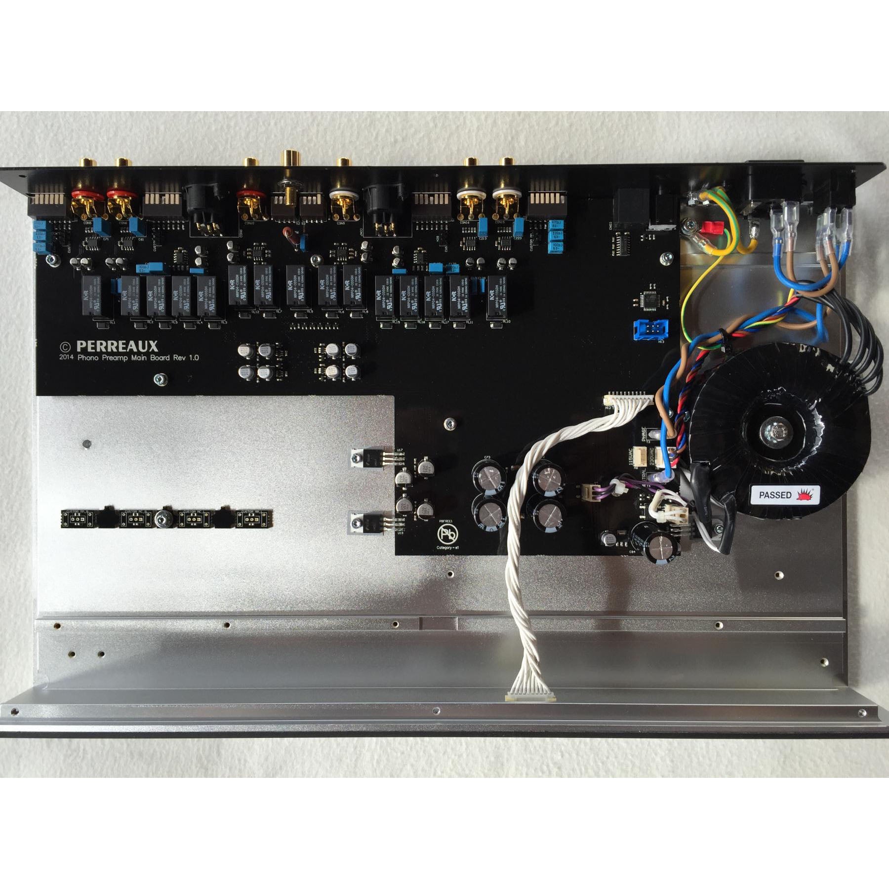 Perreaux VP3 Phono Stage - Black/Silver [ex-demo]