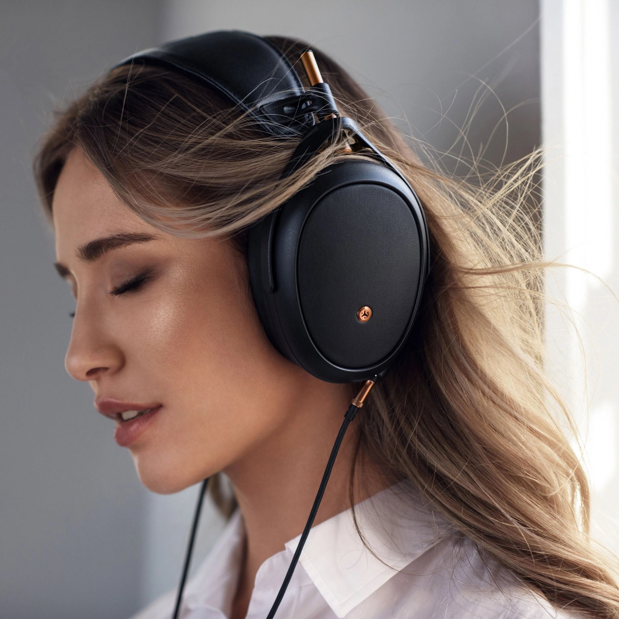 Meze Audio LIRIC Headphones [trade-in]