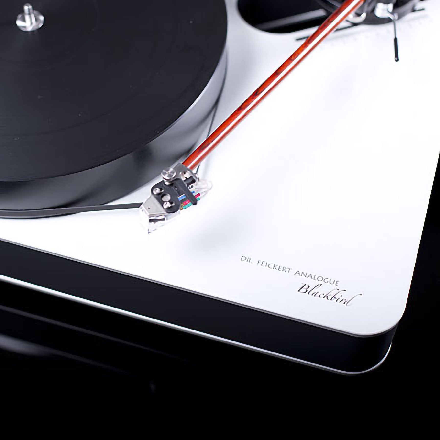 Dr. Feickert Analogue Blackbird Turntable