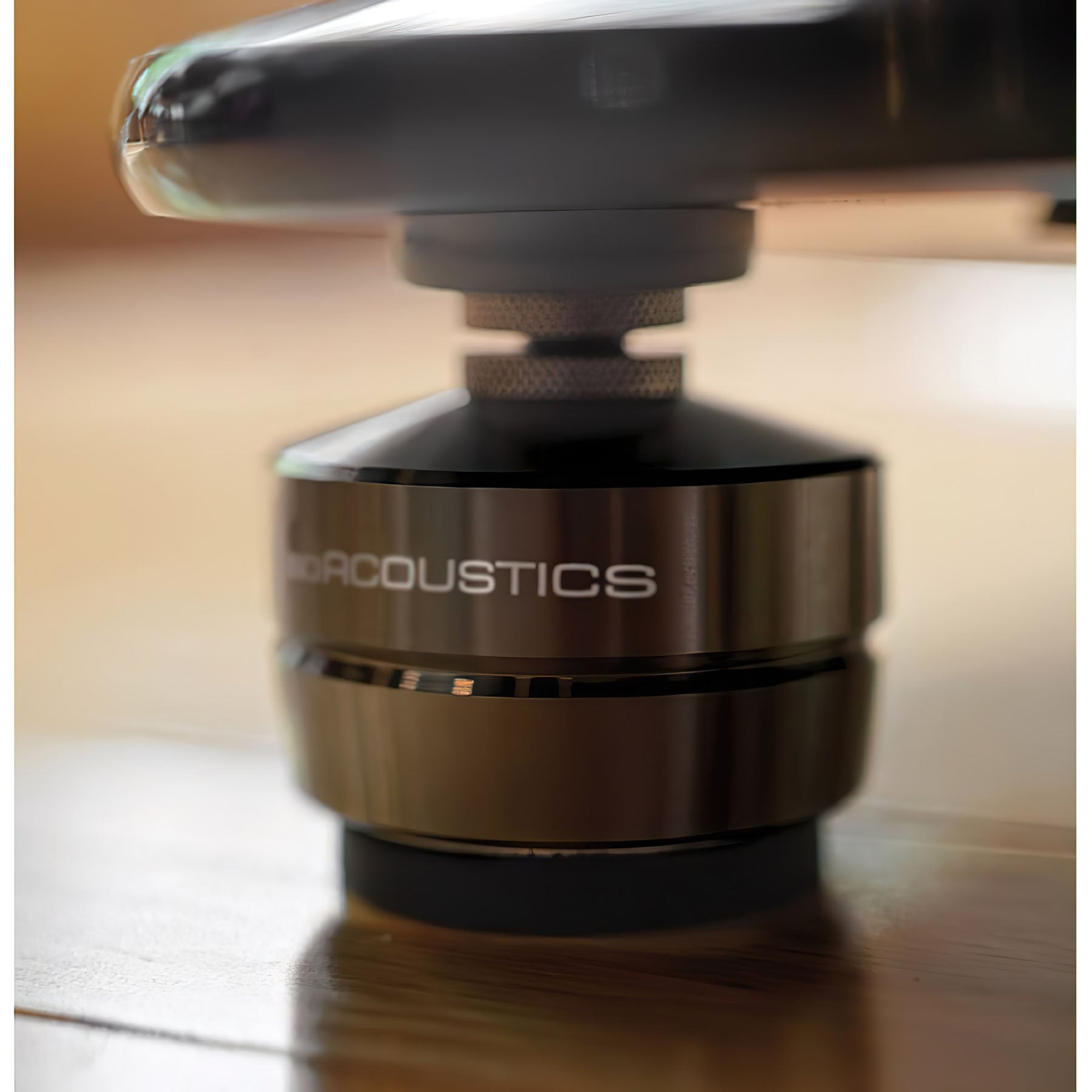 IsoAcoustics Gaia I (set of 4)