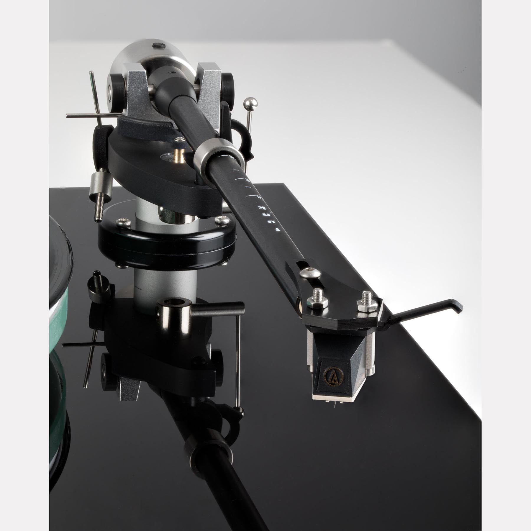 The Funk Firm Little Super Deck Turntable (Black) with Fx5-x Tonearm and 5mm Mat