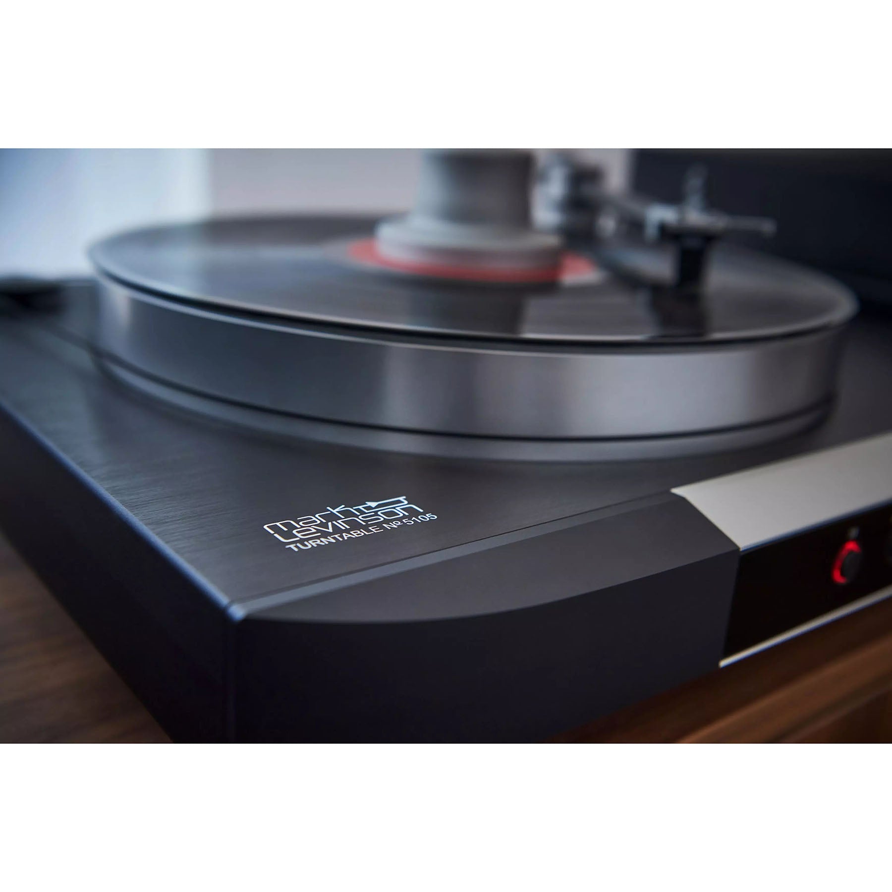 Mark Levinson No 5105 High-Performance Turntable with Moving Coil Cartridge [Ex-Demo]