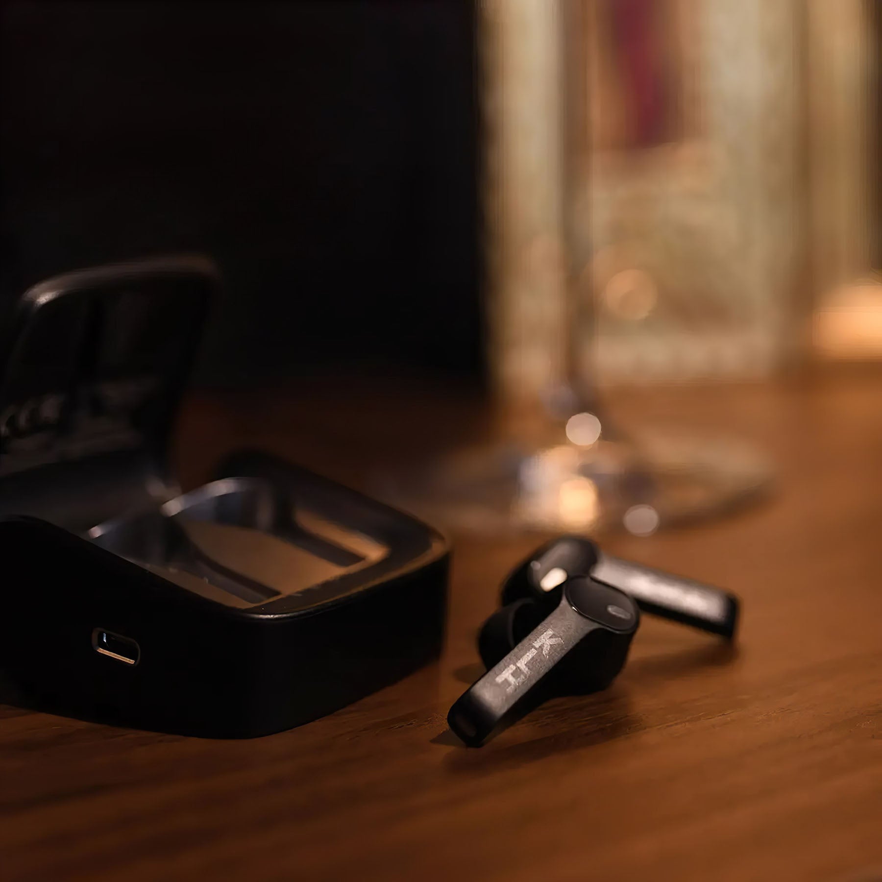 KLH Fusion True Wireless Noise-Cancelling Earbuds with Bluetooth
