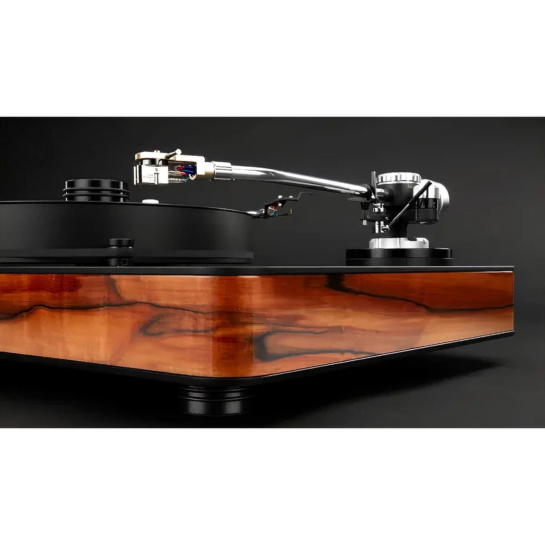 Dr. Feickert Analogue Blackbird Turntable