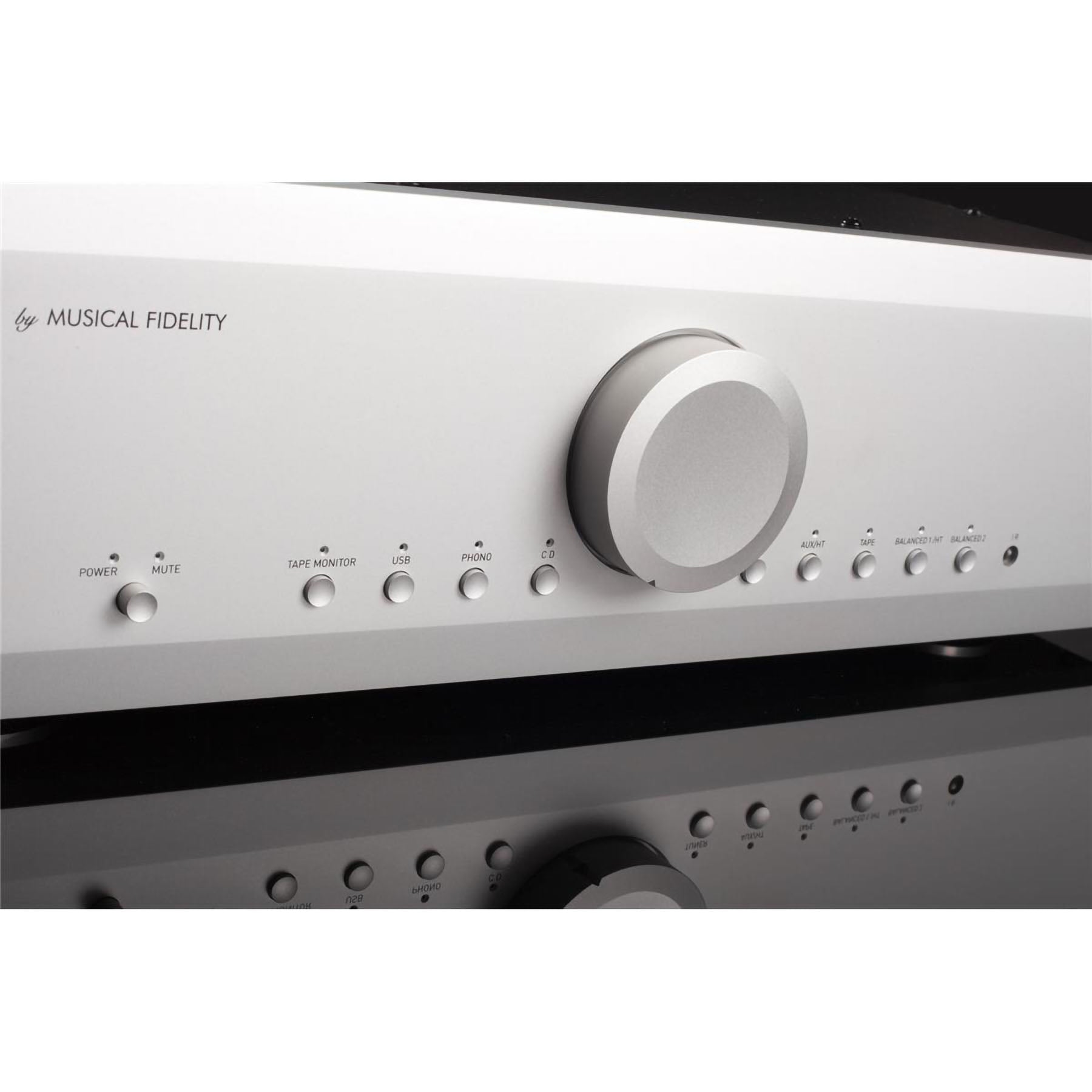 Musical Fidelity M6sPRE - Stereo Pre-amplifier