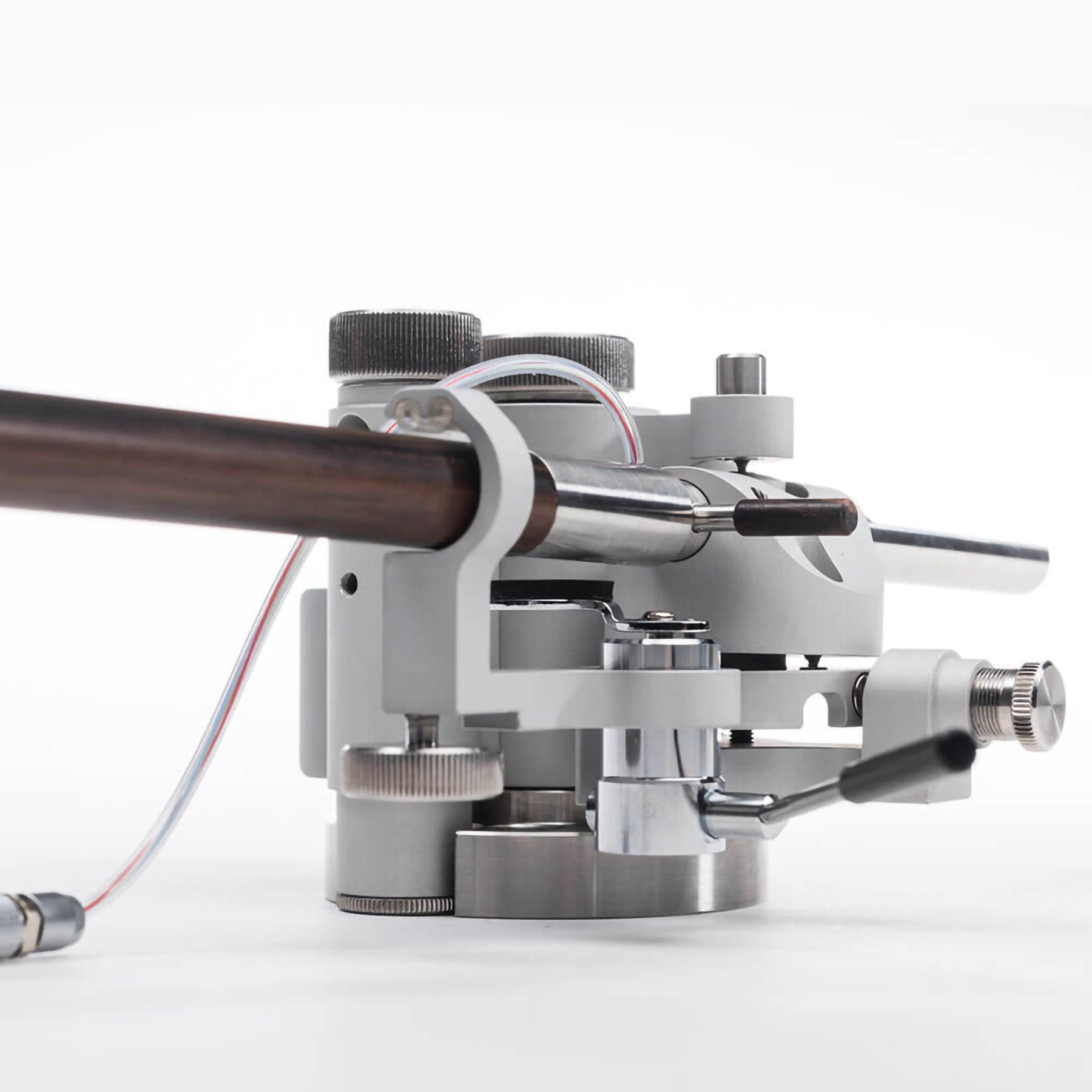 Reed 2G Cardanic Bearing System Tonearm with 10.5 inch Cocobolo armwand, Finewire C37+Cryo Ag-4N, 125 cm, WBT Nextgen Ag